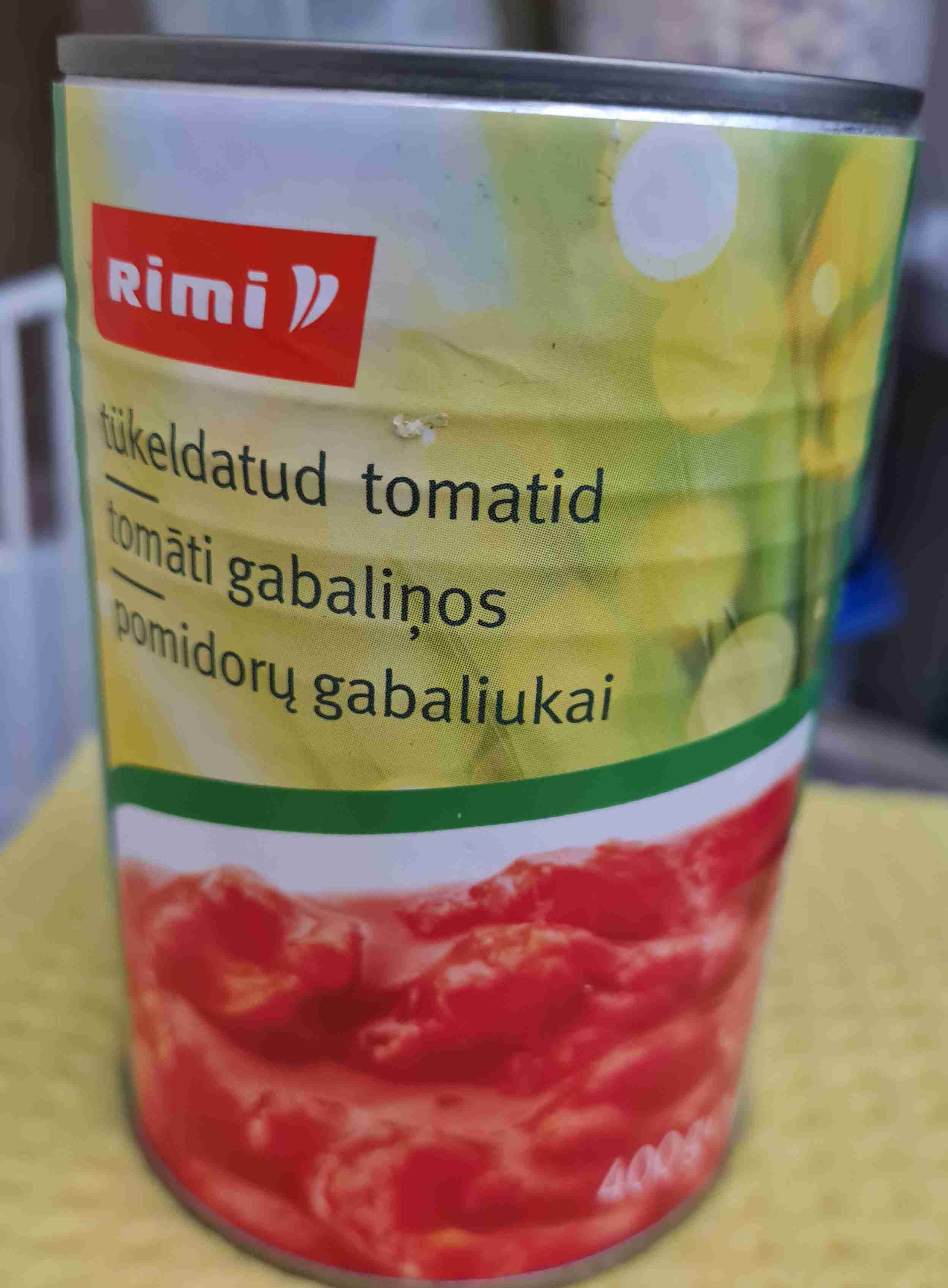 Konservuoti pomidorų gabaliukai