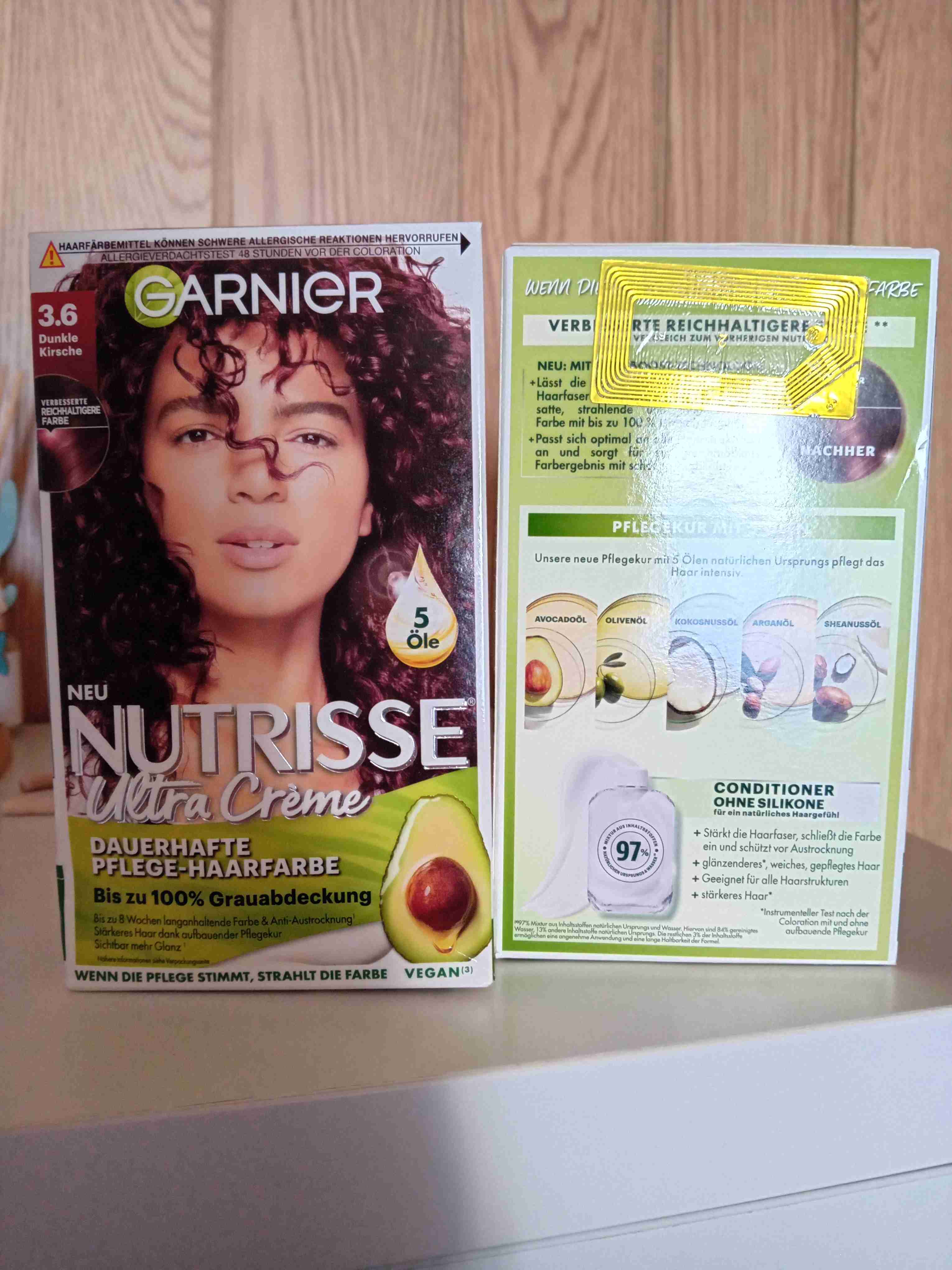 Nutrisse Ultra Creme 3.6 Dunkle Kirsche