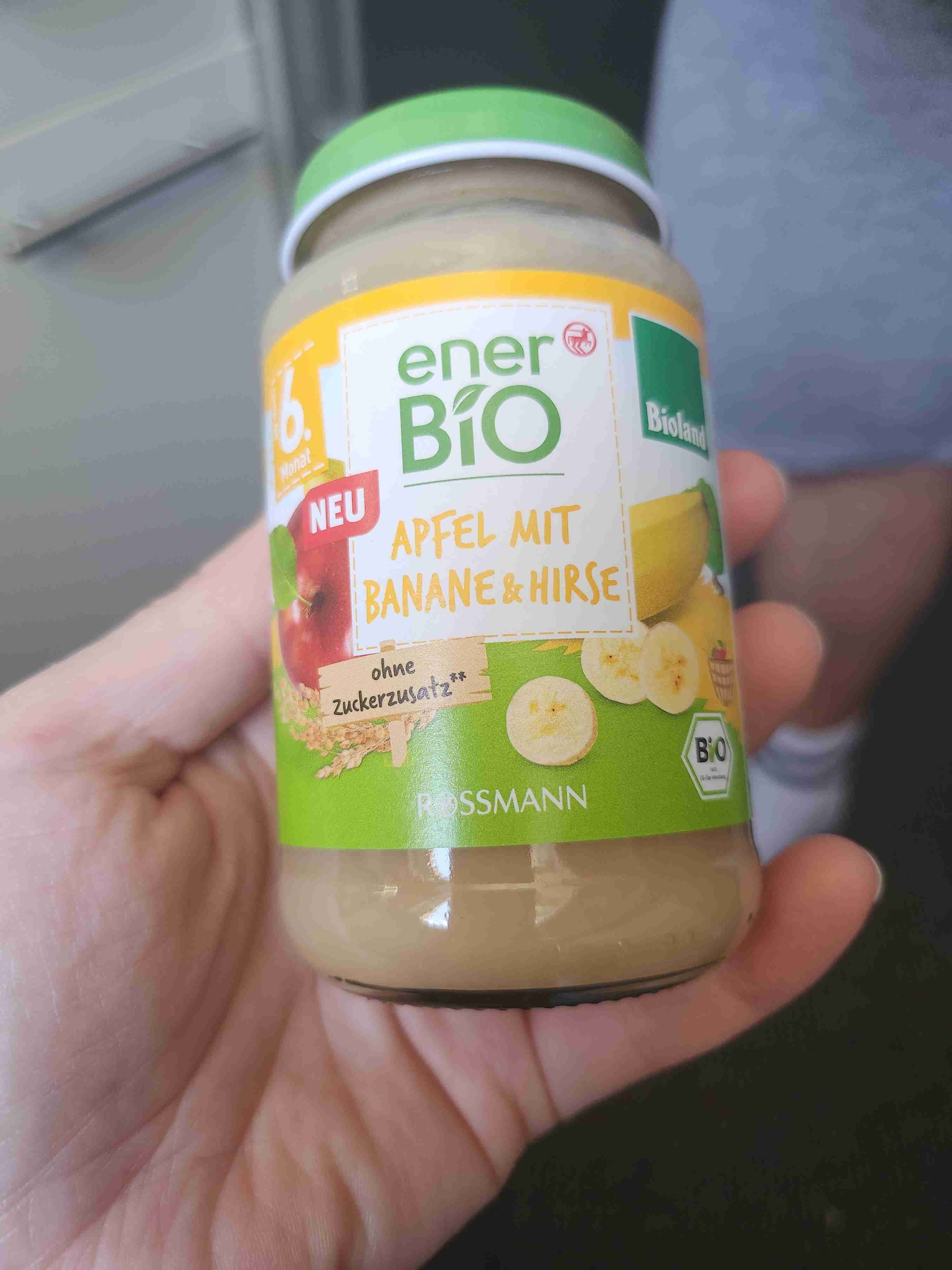 Apfel mit Banane und Hirse