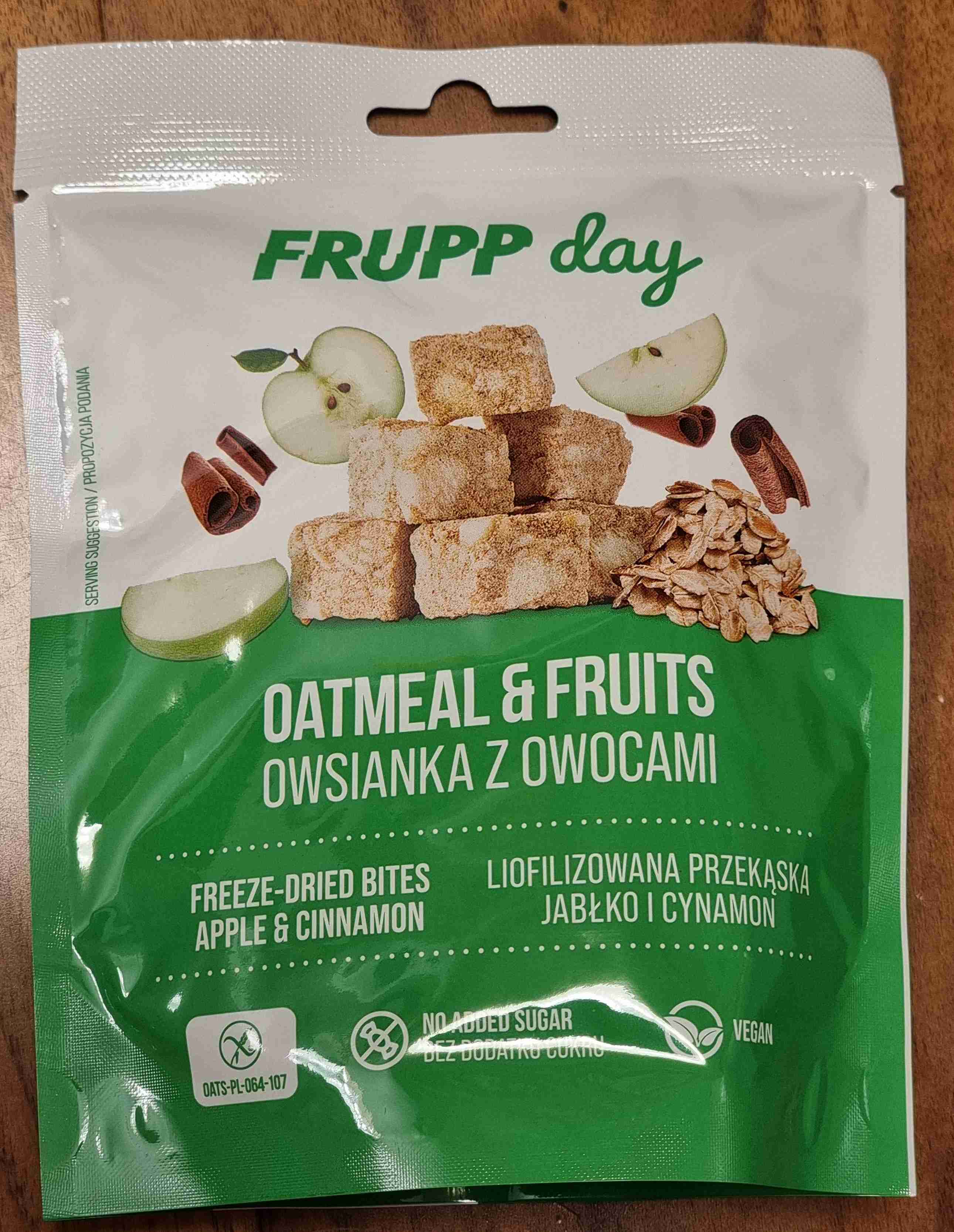 FRUPP day Owsianka z owocami jabłko i cynamon