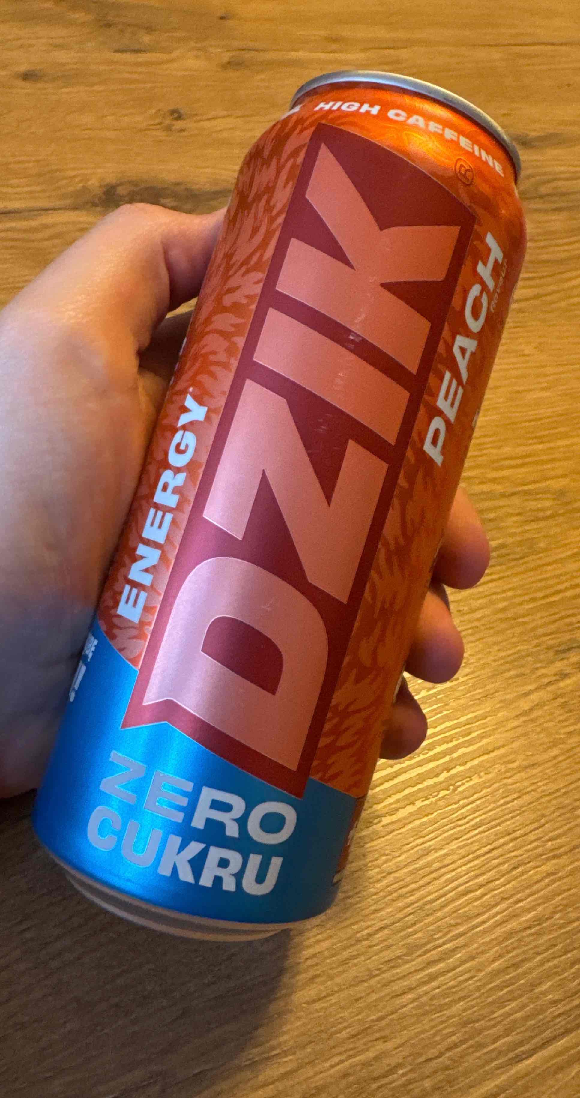 Energy Dzik peach