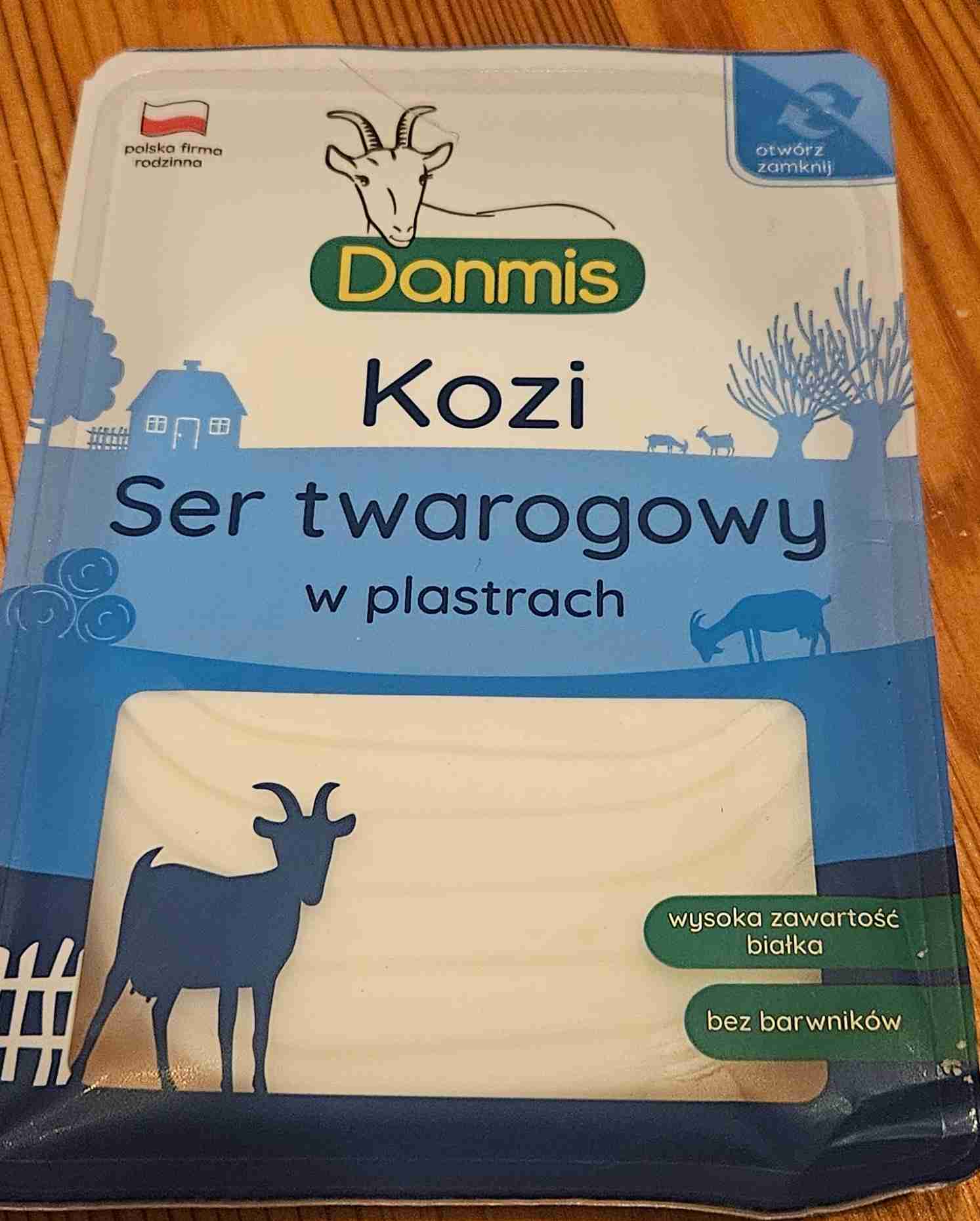 Kozi ser twarogowy