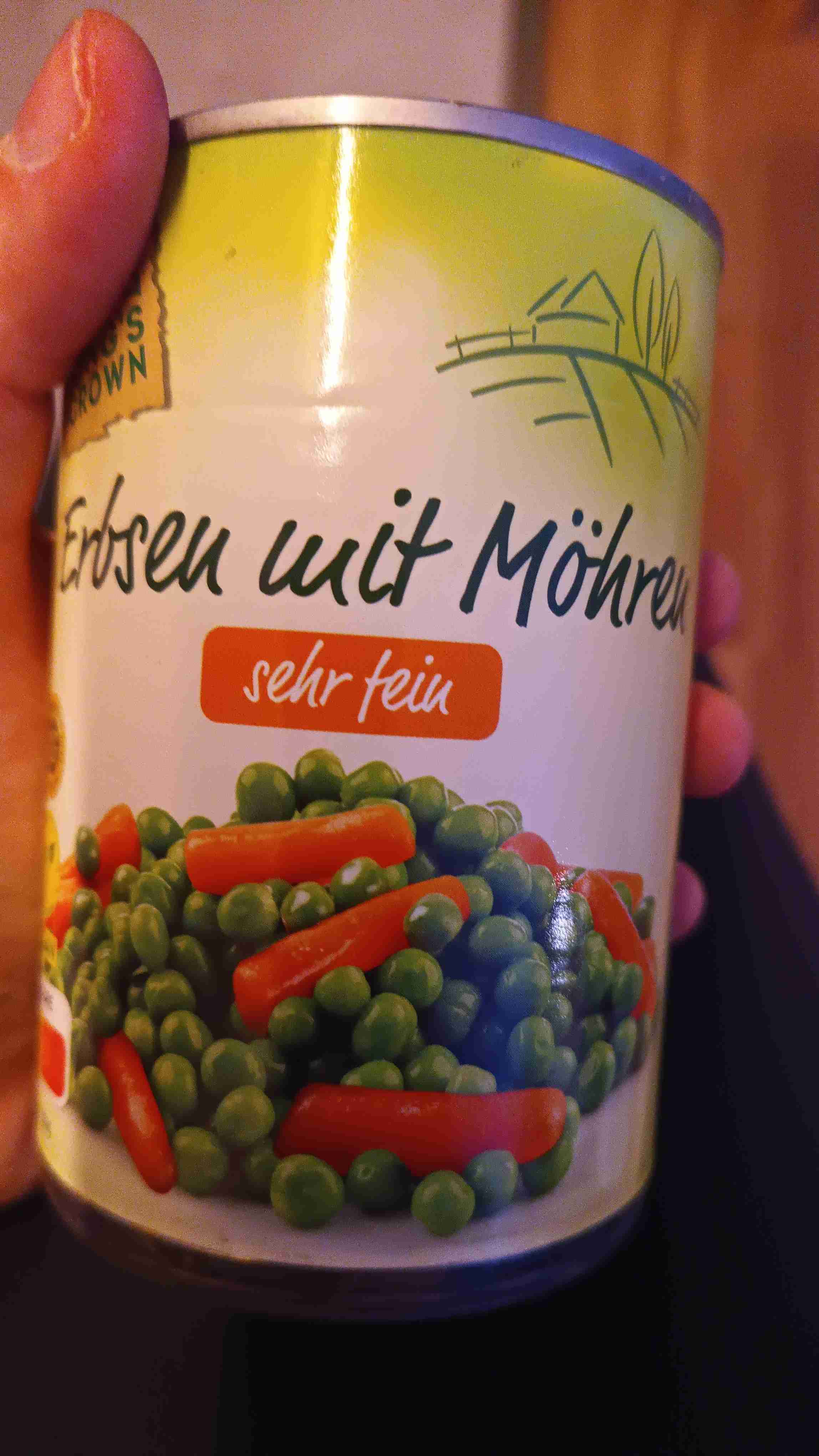 Erbsen mit Möhren sehr fein