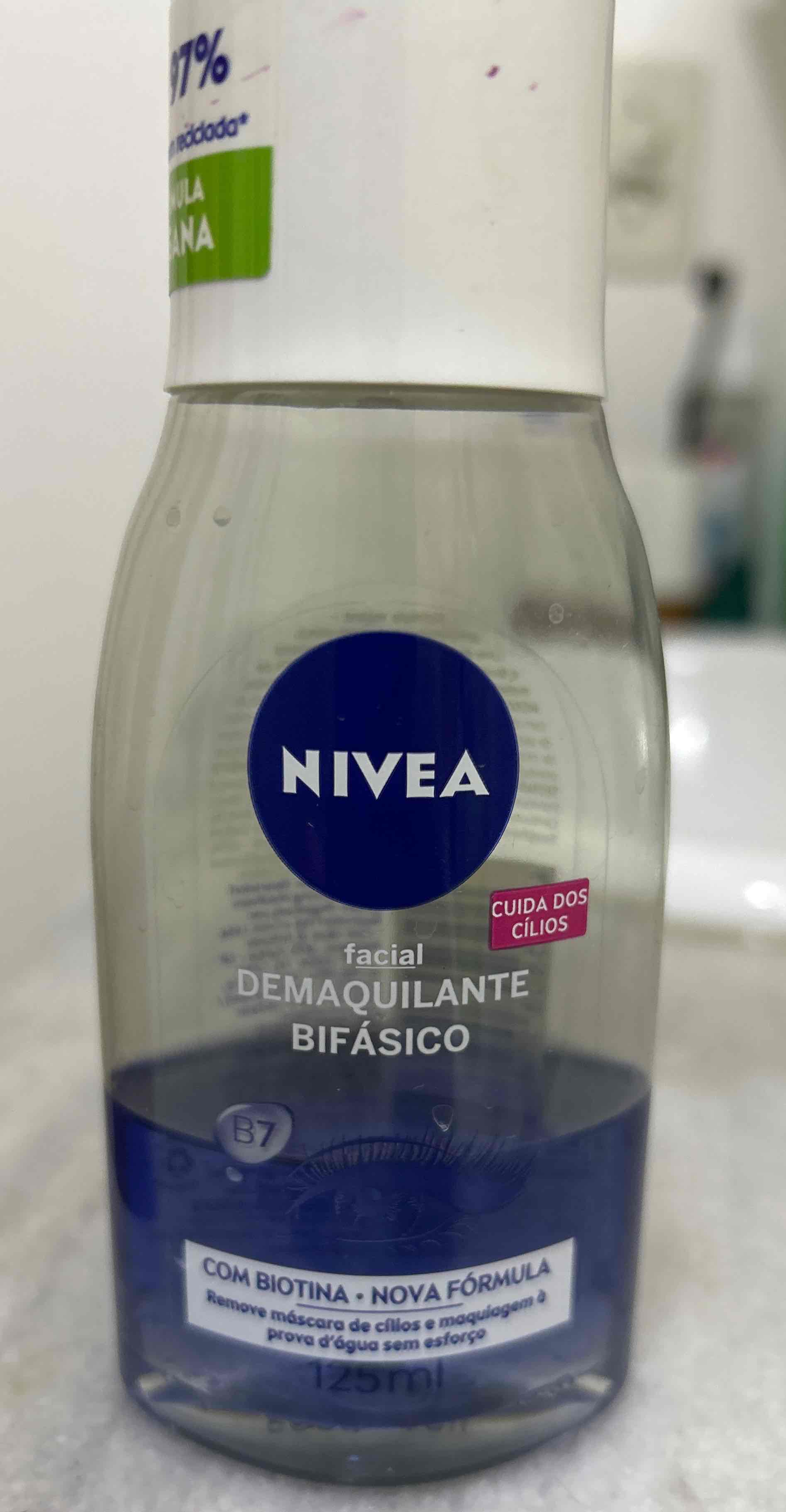 Demaquilante Bifasico