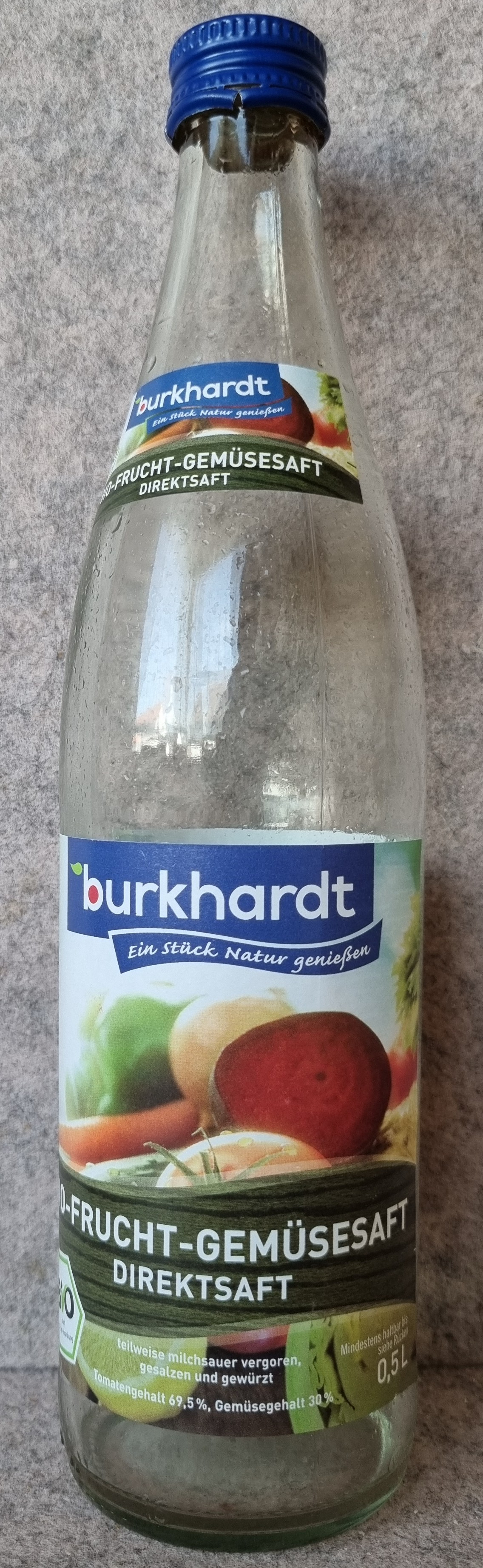Bio-Frucht-Gemüsesaft