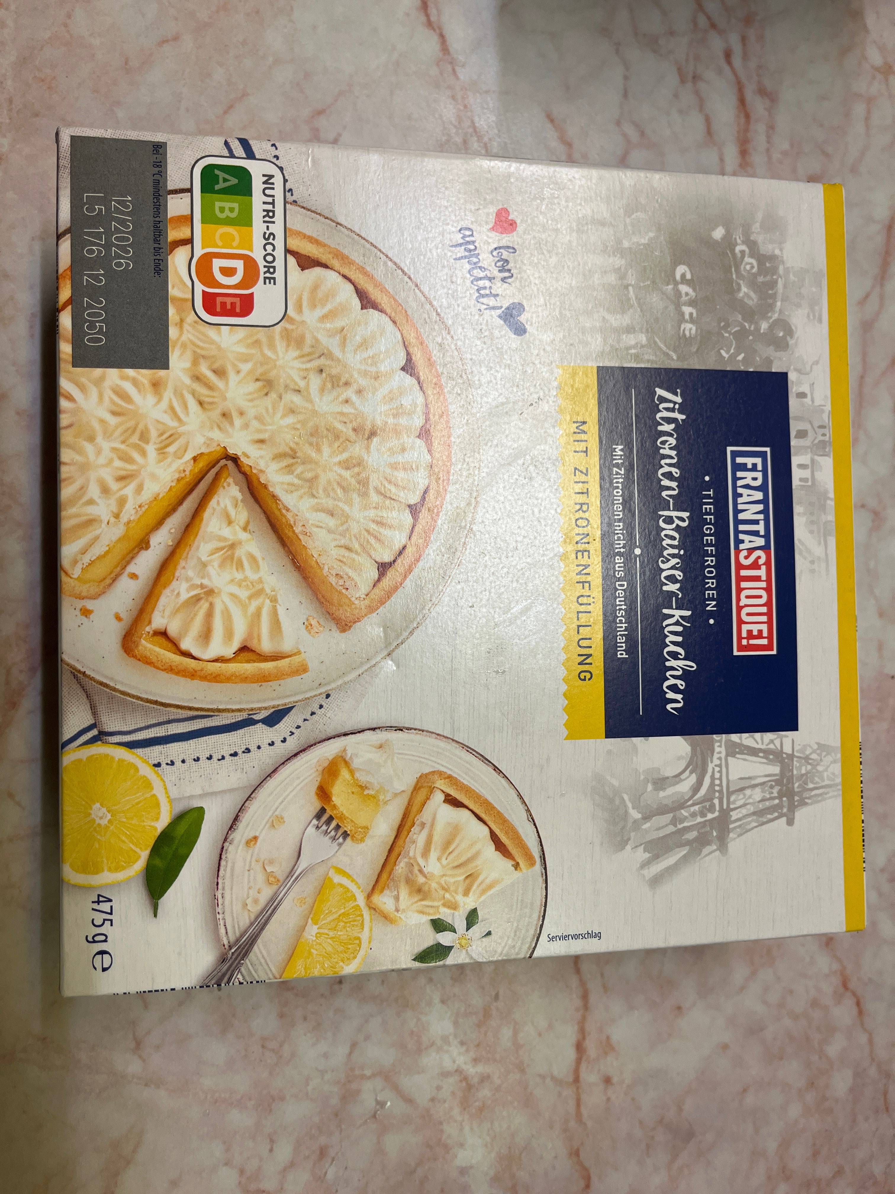 Zitronen-Baisee-Kuchen