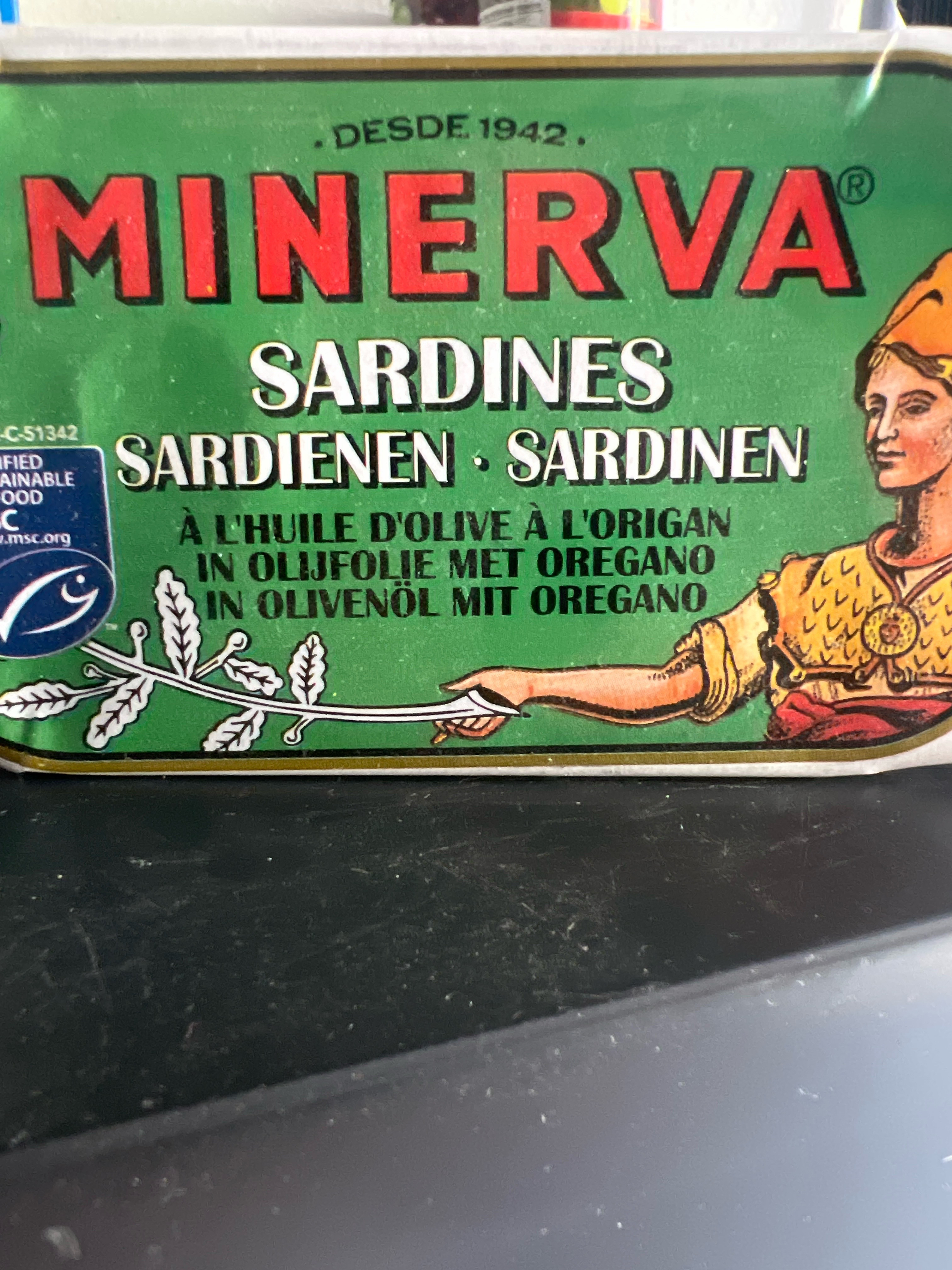 Sardines in olijfolie met oregano