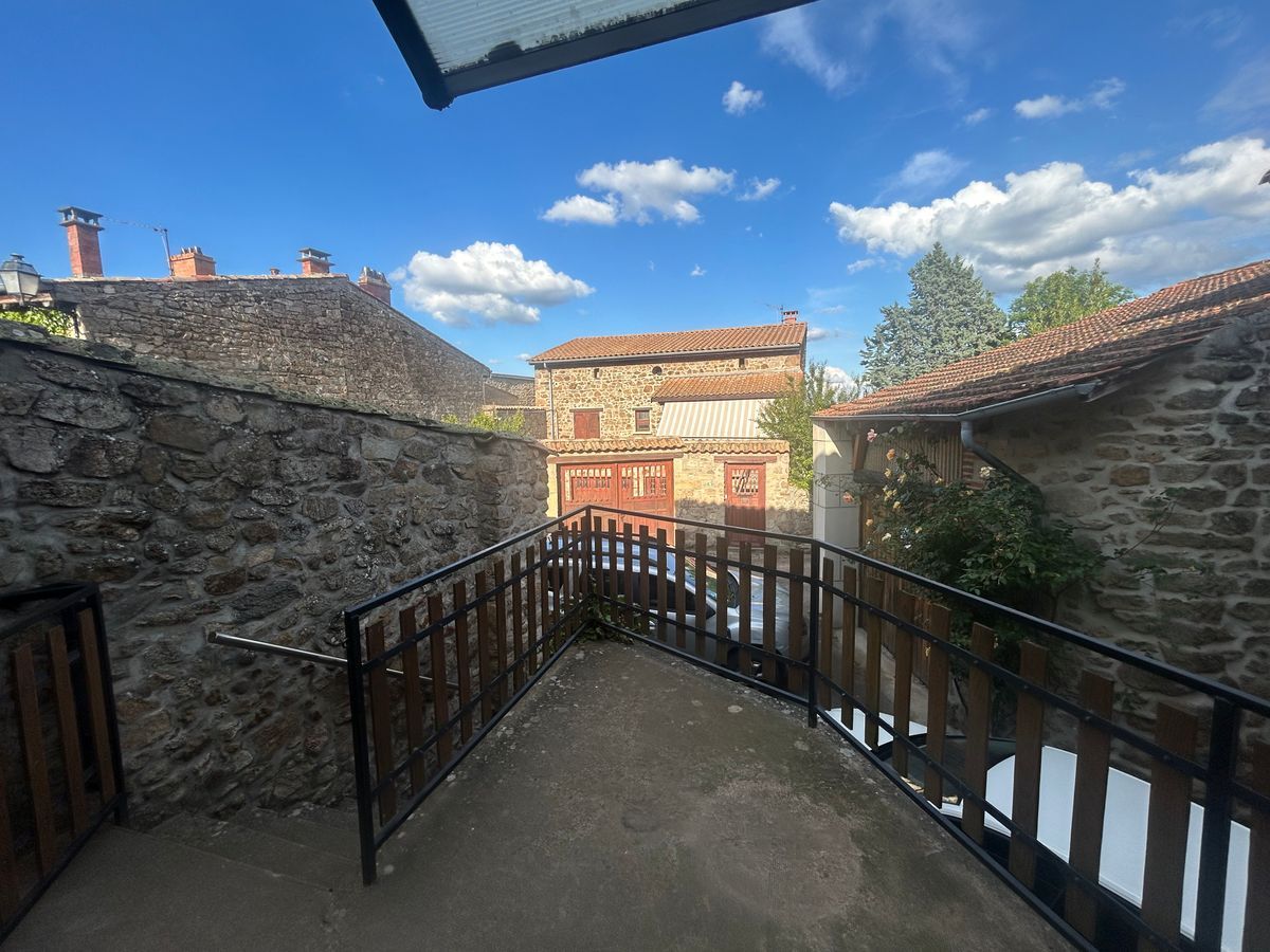 Maison 2 pièces 43 m² · à Maclas · 43 m² · 568 €/mois