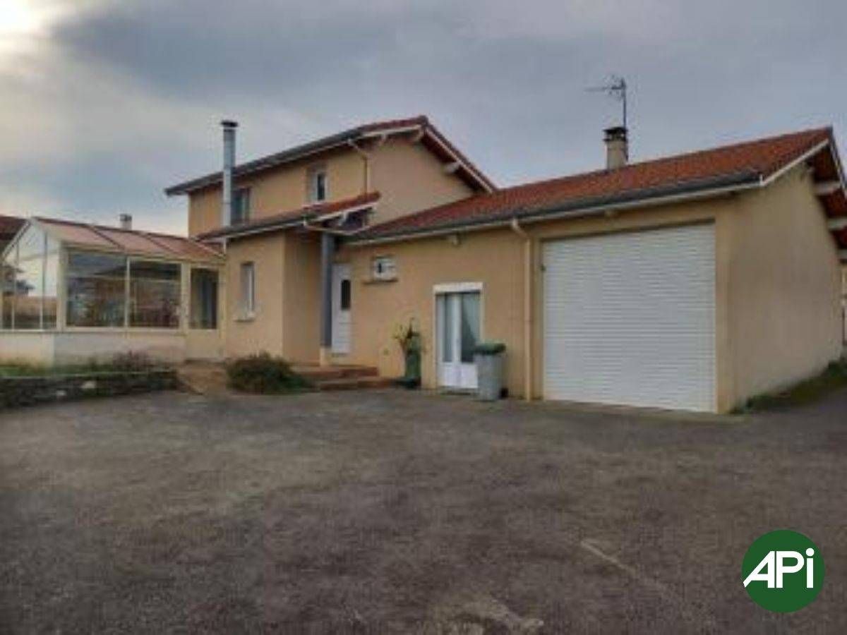 Maison 3 pièces 95 m² · à Saint-Joseph · 95 m² · 1 142 €/mois