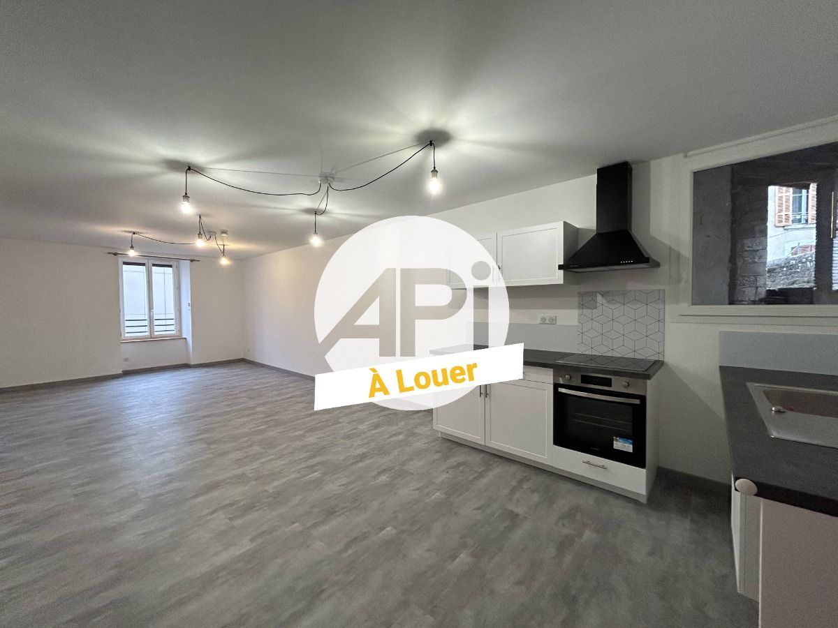 Appartement 3 pièces 60 m² · à Saint-Julien-Molin-Molette · 60 m² · 554 €/mois