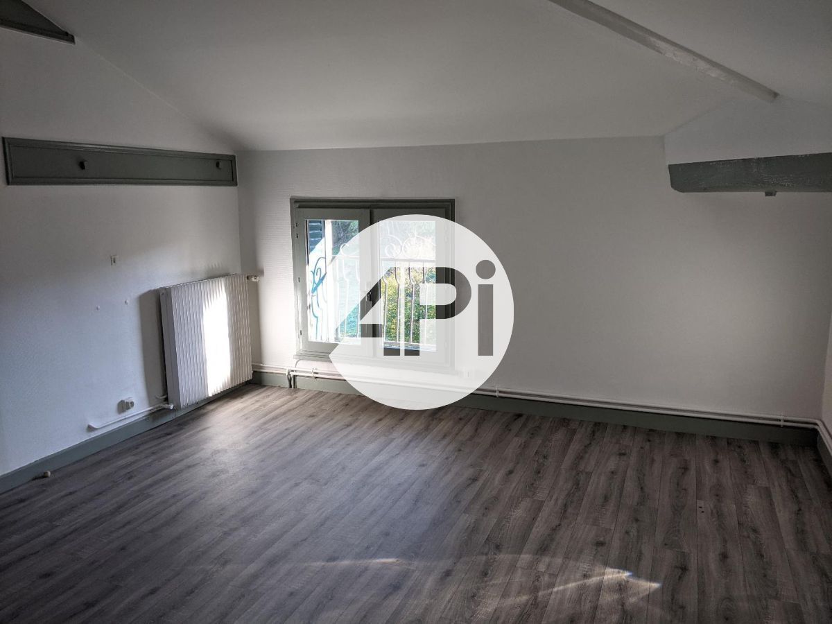 Appartement 3 pièces 75 m² · à Lorette · 75 m² · 560 €/mois
