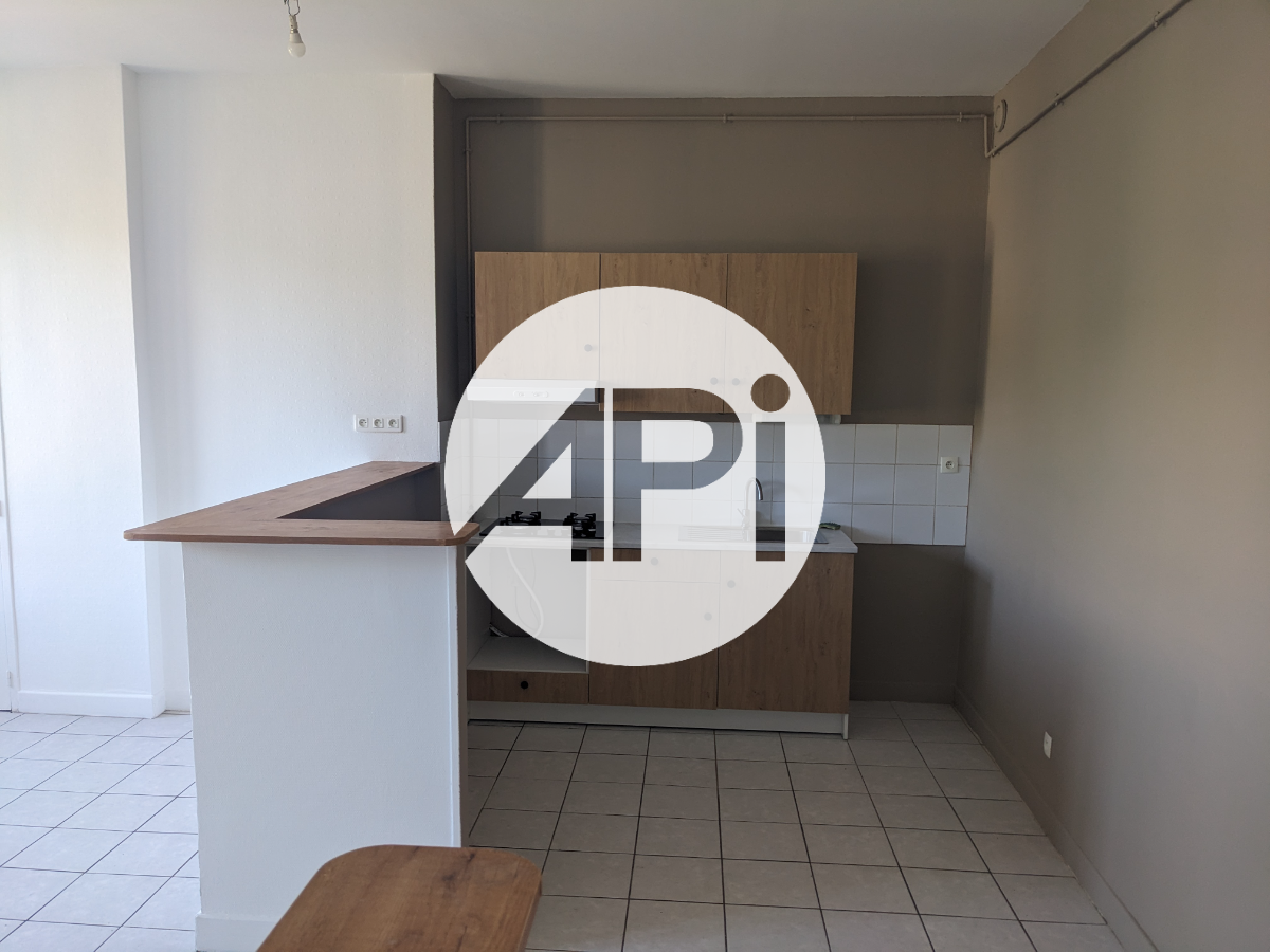 Appartement 4 pièces 77 m² · à Rive-de-Gier · 77 m² · 580 €/mois
