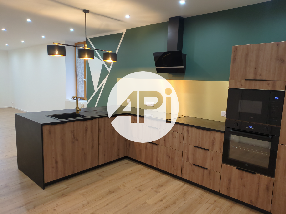 Appartement 3 pièces 70 m² · à La Grand-Croix · 70 m² · 850 €/mois