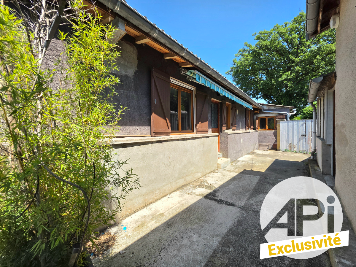 Maison 3 pièces 57 m² · à Sainte-Colombe · 57 m² · 125 000 €
