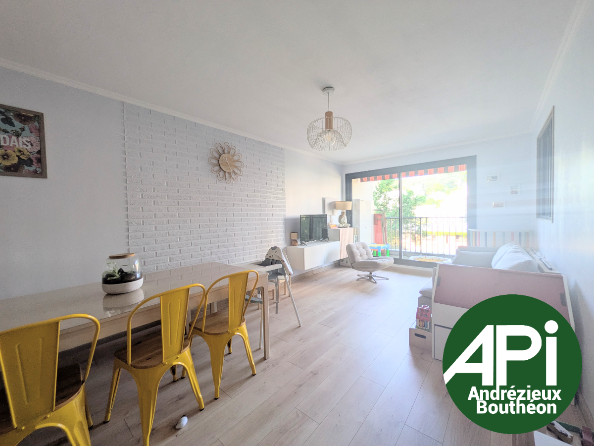 Appartement 4 pièces 87 m² · à Saint-Étienne · 87 m² · 145 000 €