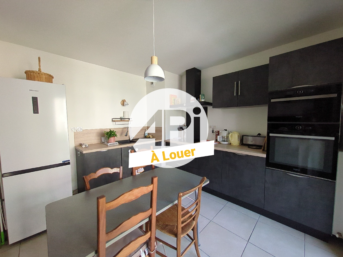 Appartement 3 pièces 64 m² · à Condrieu · 64 m² · 750 €/mois