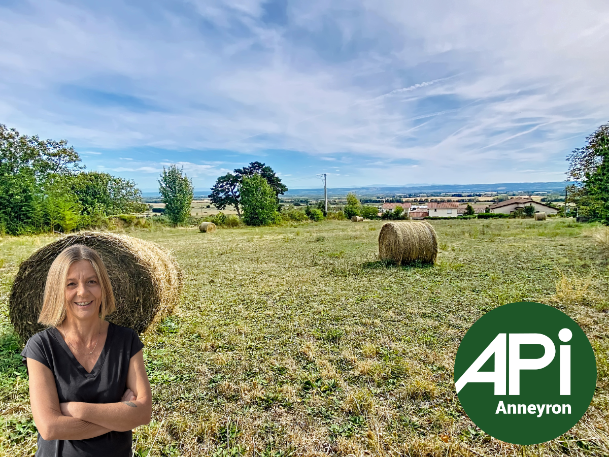 Terrain 2119 m² · à Anjou · 169 000 €