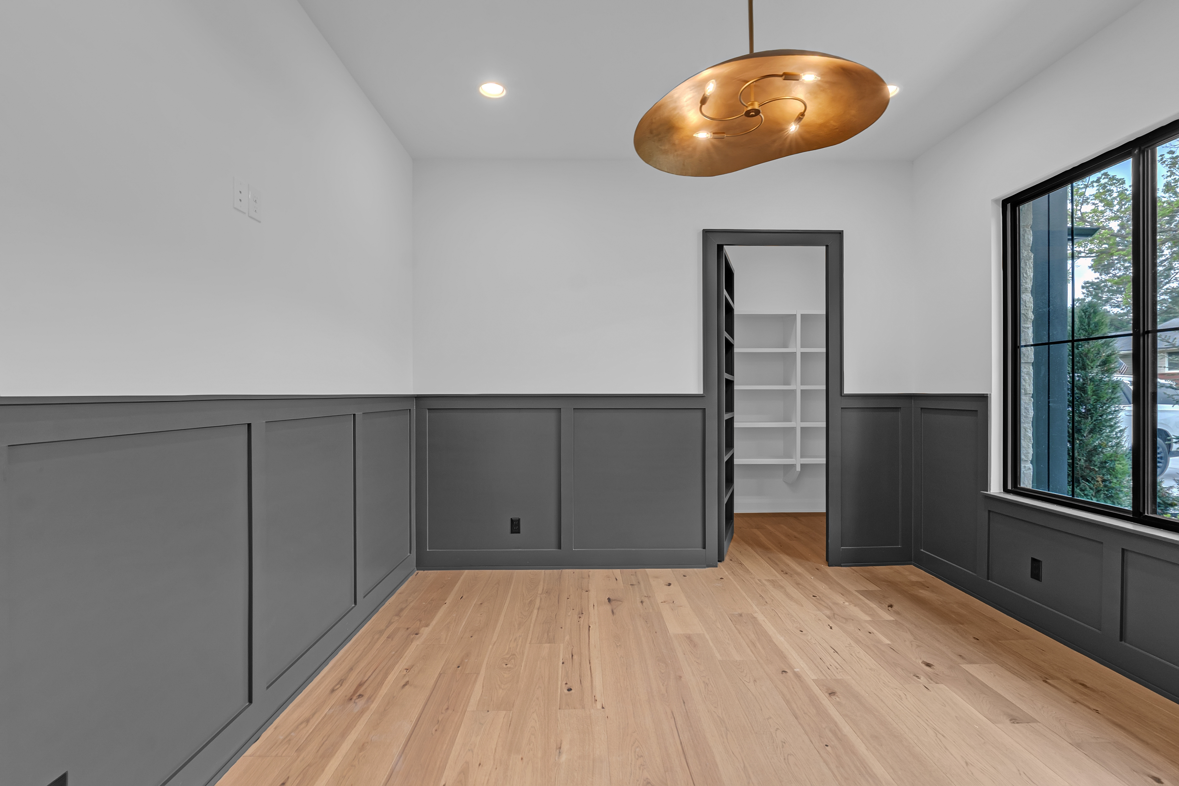 3737 S EVANSTON AVE - Gallery Image 17