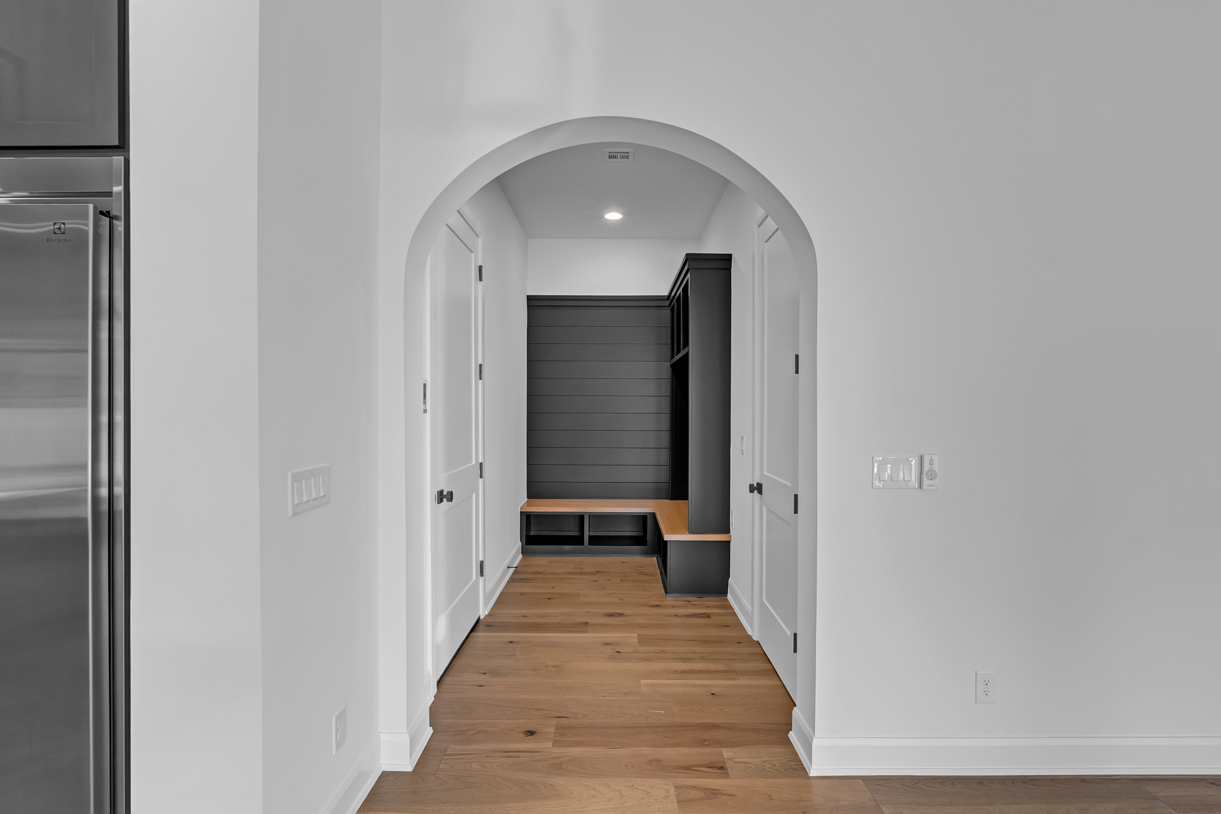 3737 S EVANSTON AVE - Gallery Image 22