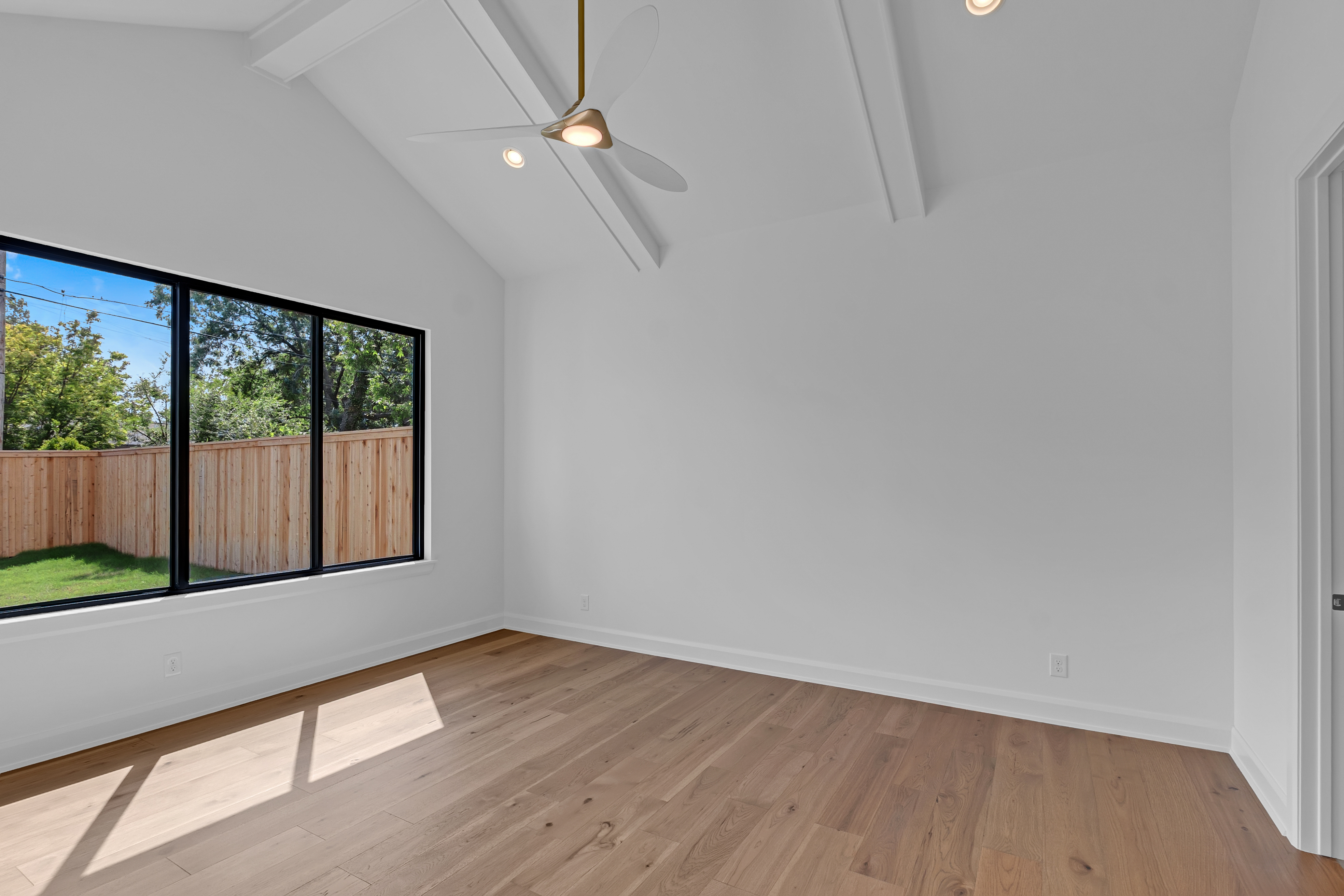3737 S EVANSTON AVE - Gallery Image 26