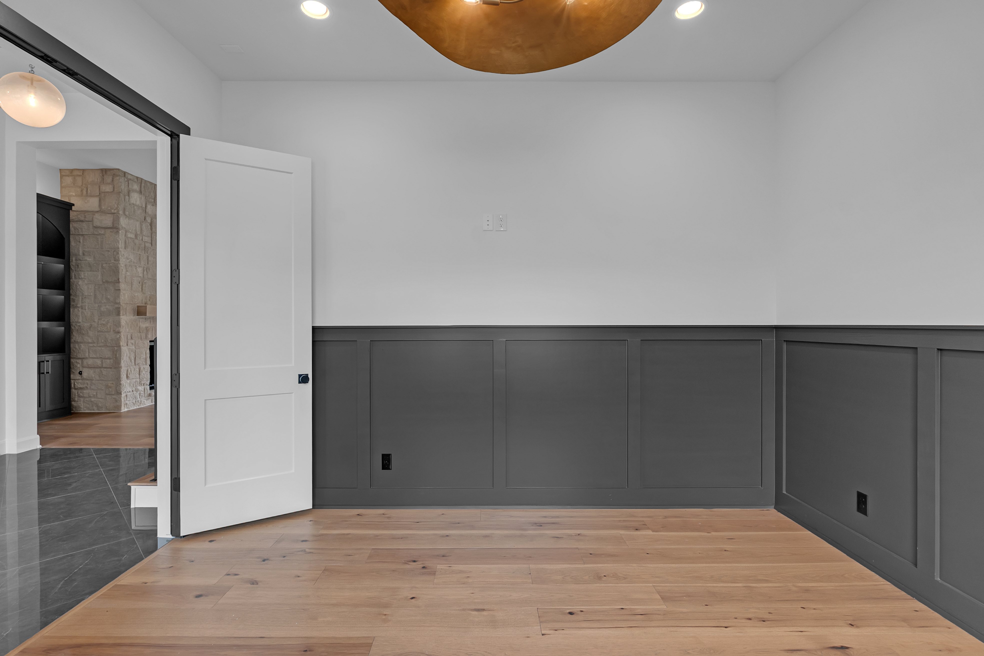 3737 S EVANSTON AVE - Gallery Image 31
