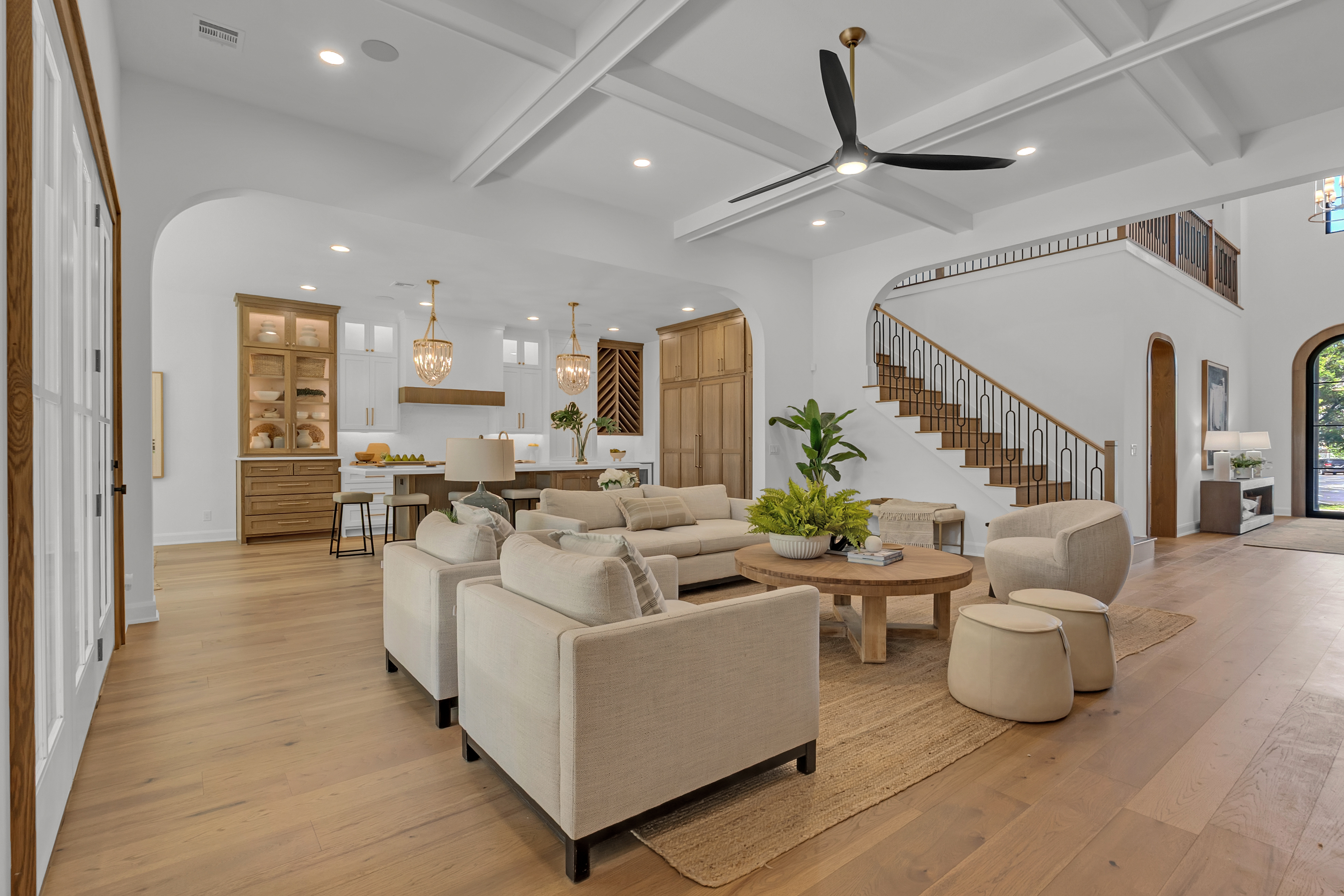 1226 E 30TH ST - Gallery Image 6
