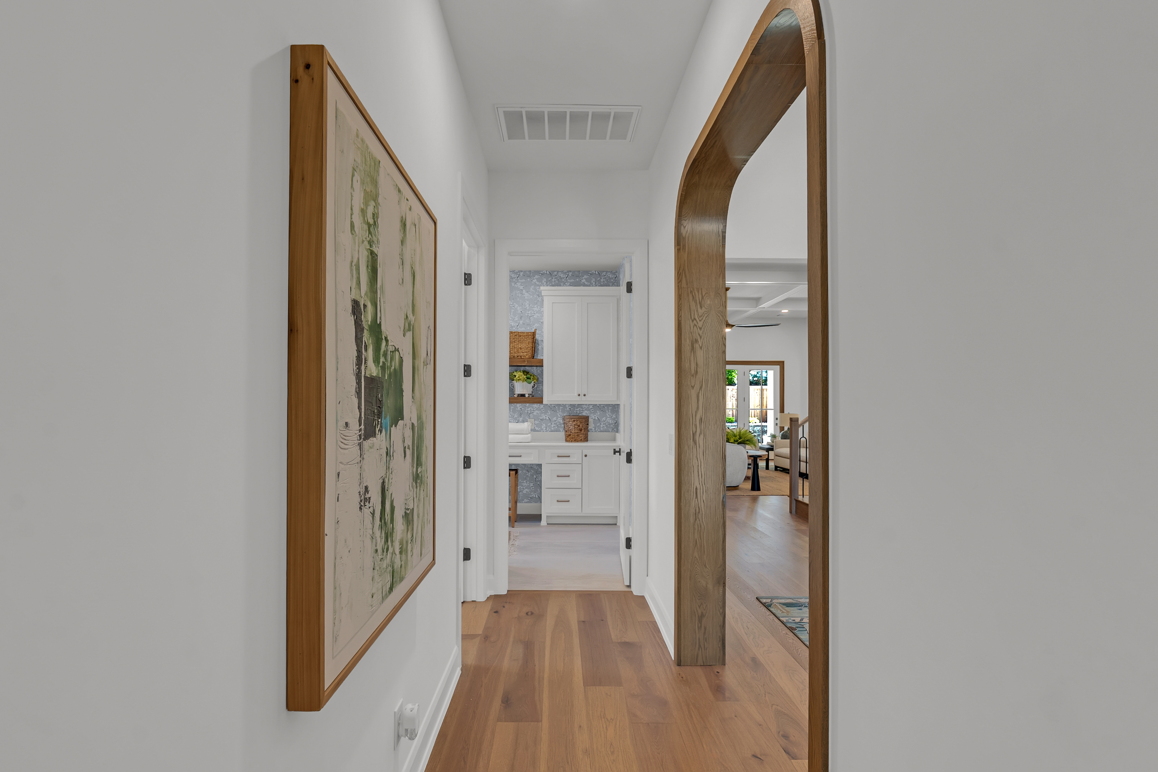 1226 E 30TH ST - Gallery Image 36