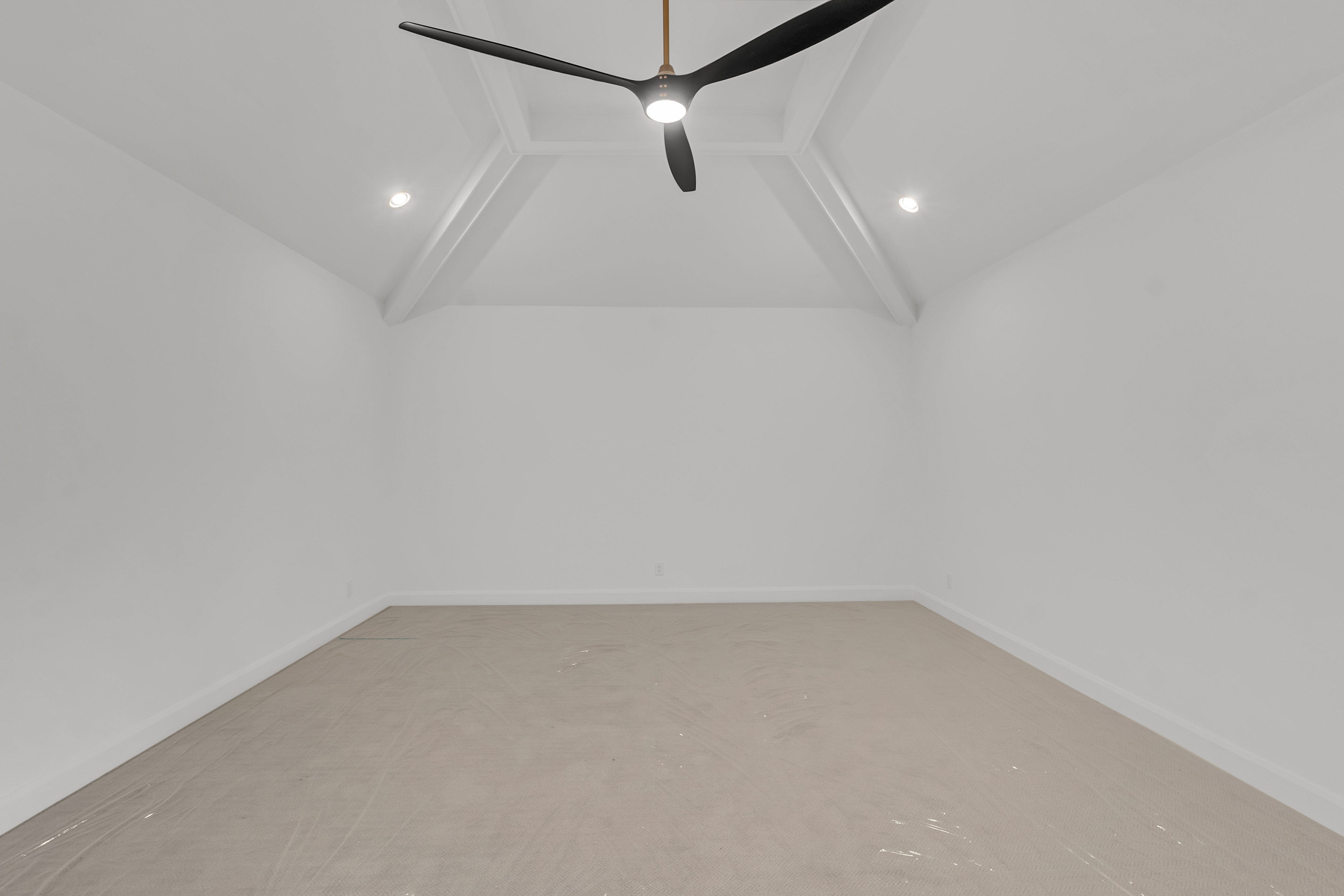 1226 E 30TH ST - Gallery Image 75
