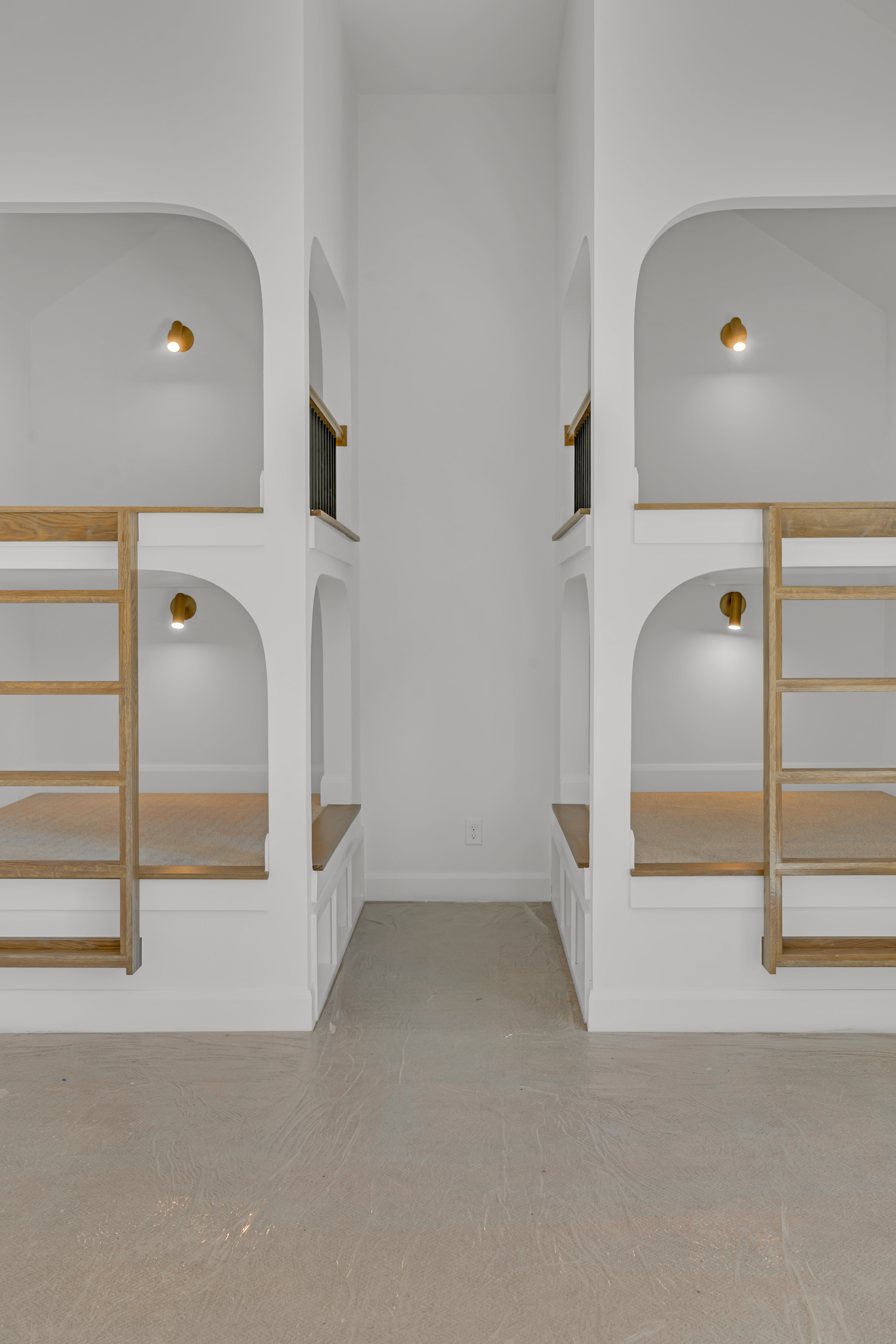 1226 E 30TH ST - Gallery Image 105