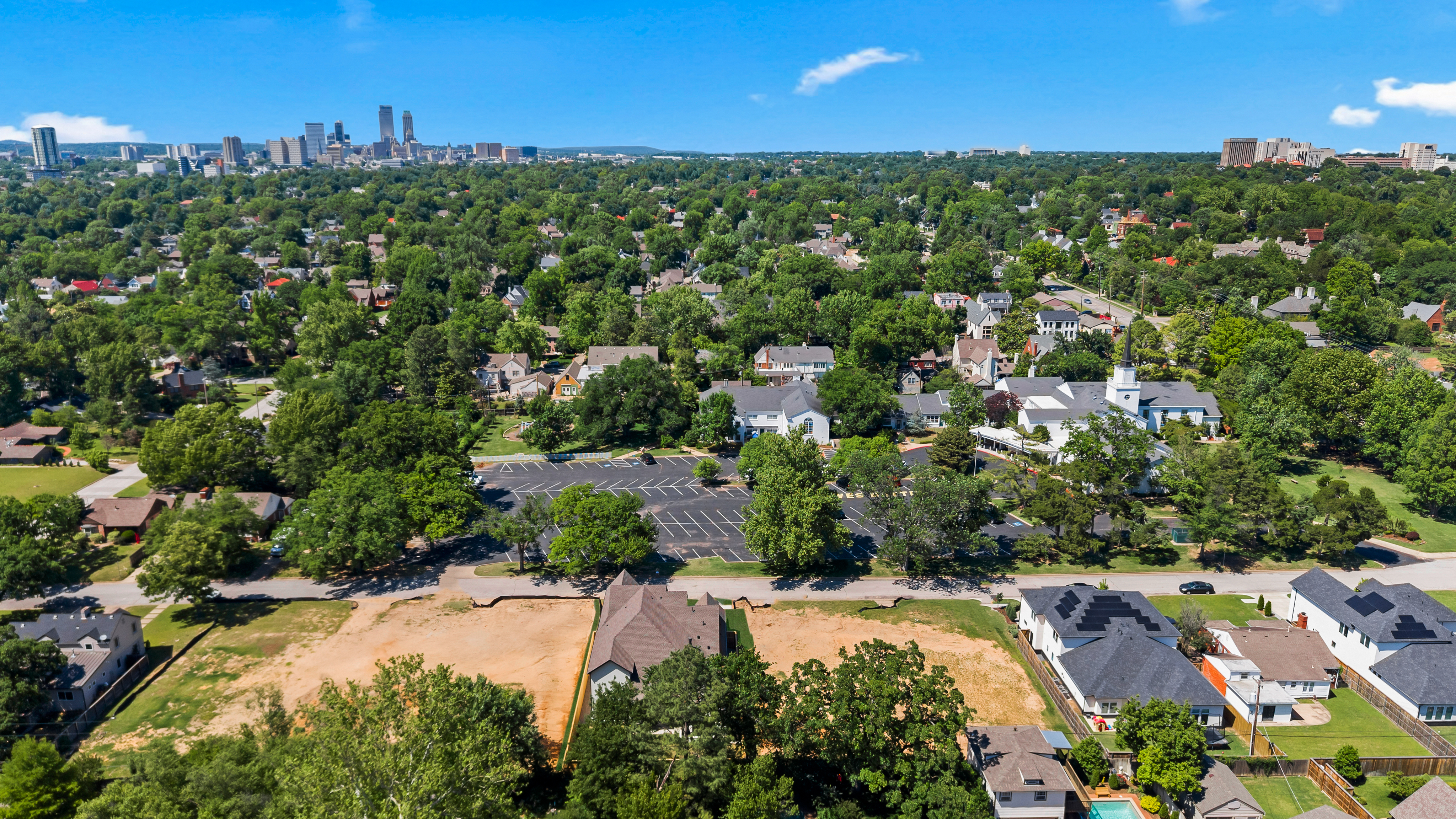 1226 E 30TH ST - Gallery Image 110