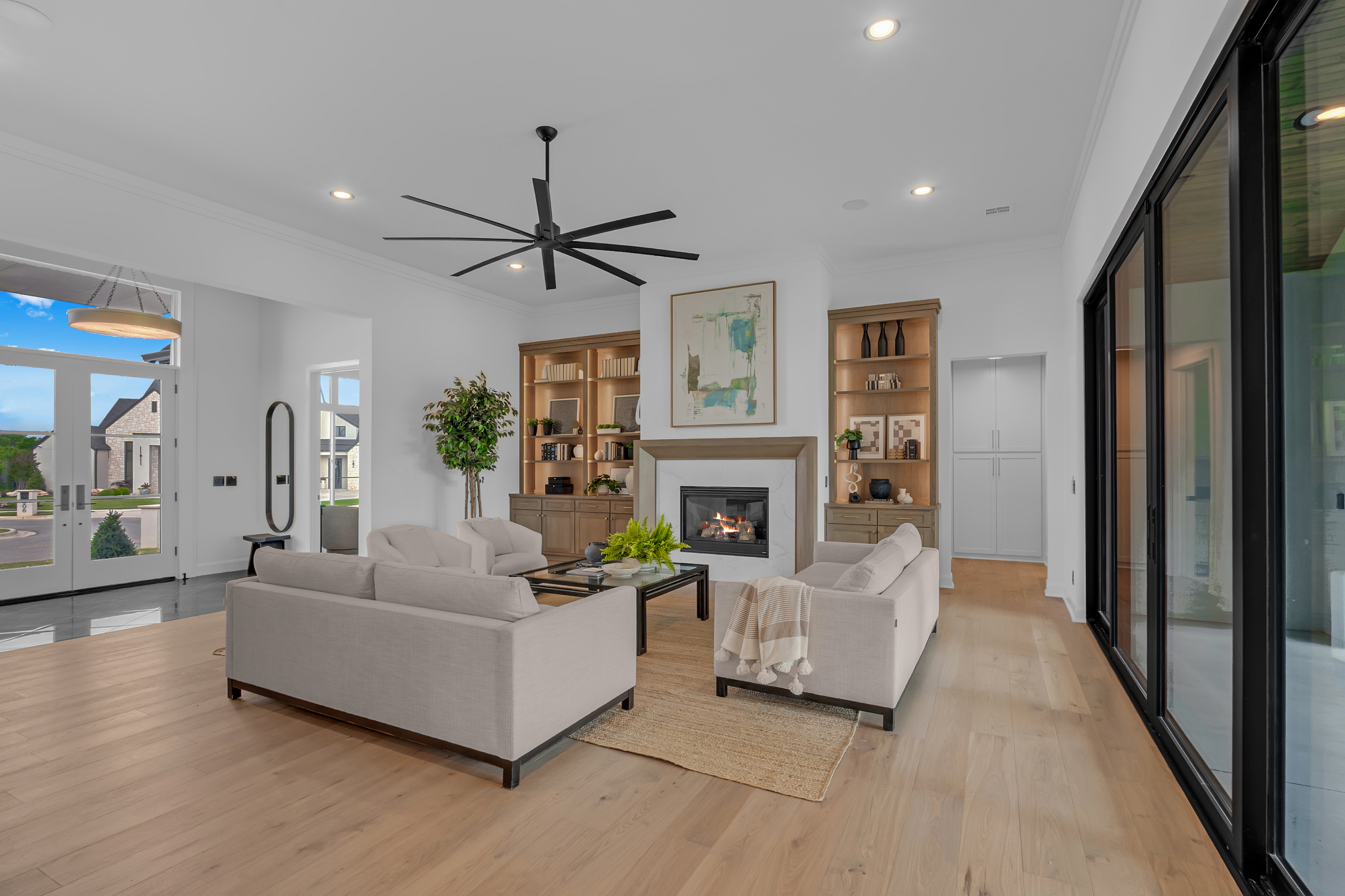 303 N 85TH ST - Gallery Image 3