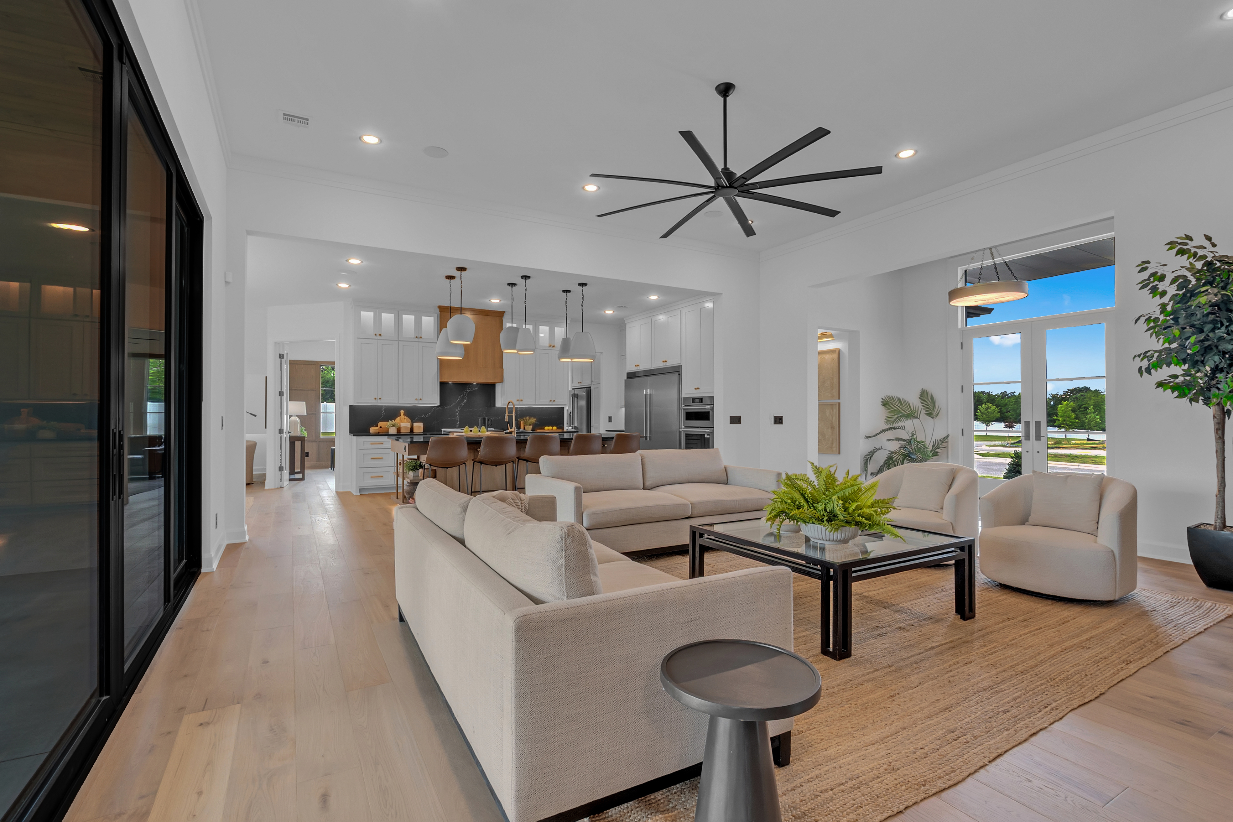 303 N 85TH ST - Gallery Image 4