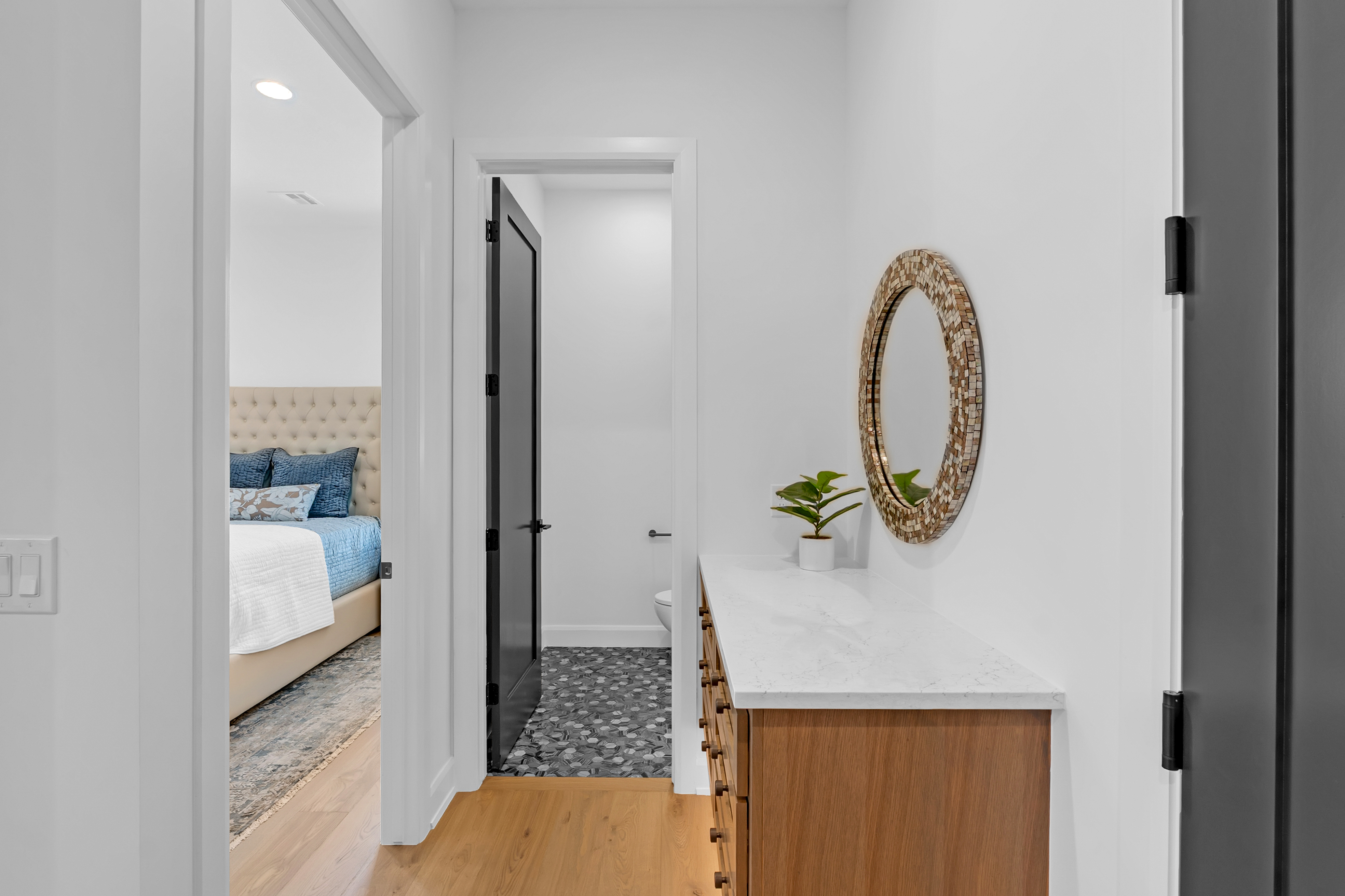 401 N 80TH ST - Gallery Image 8
