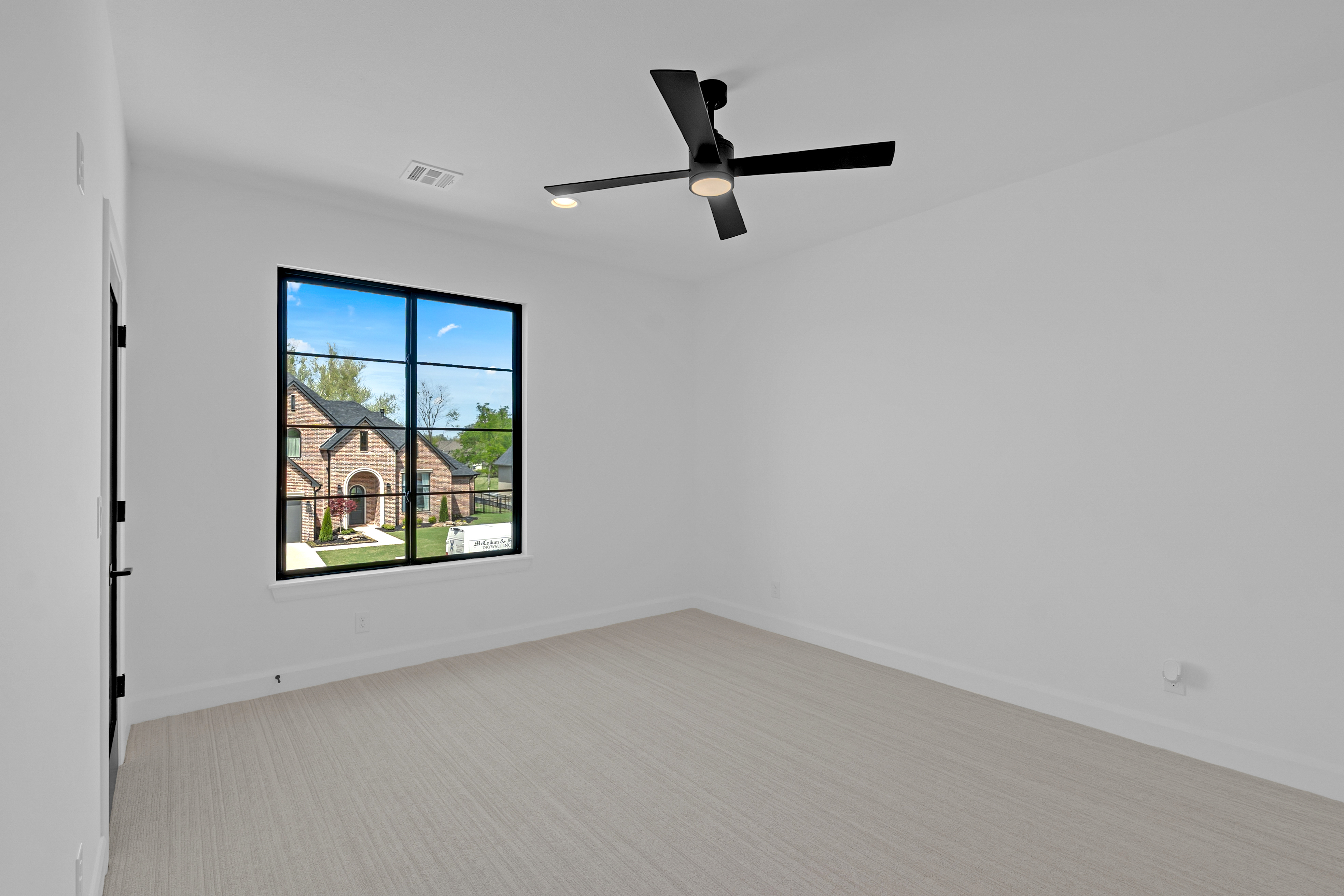 401 N 80TH ST - Gallery Image 70