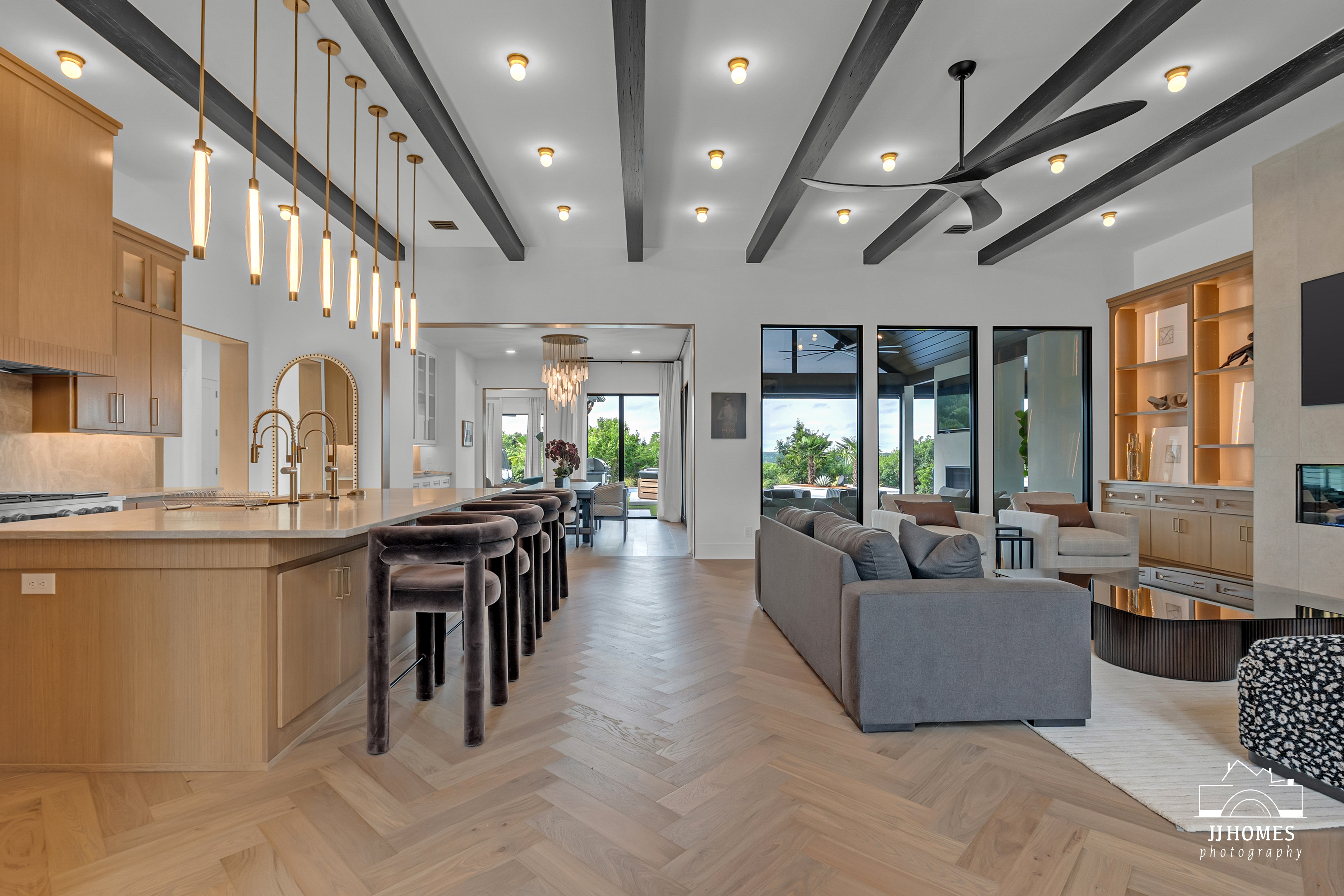 5907 N EAGLE RD - Gallery Image 10