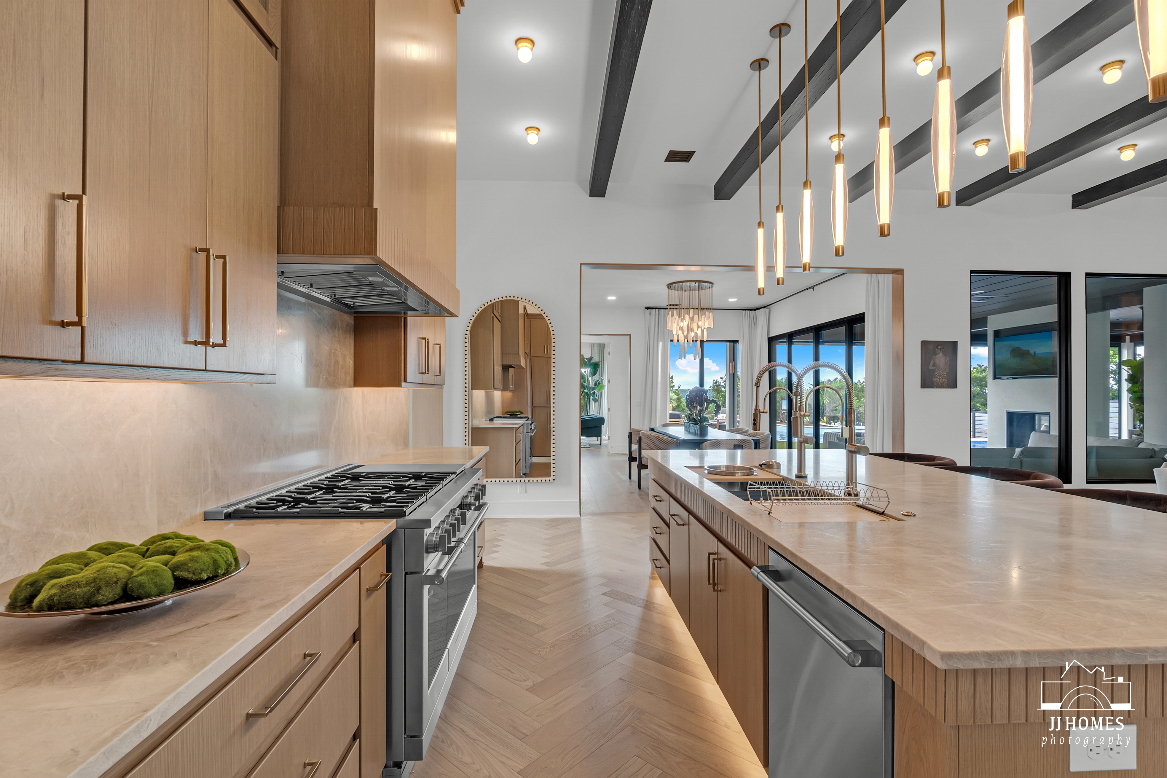 5907 N EAGLE RD - Gallery Image 12