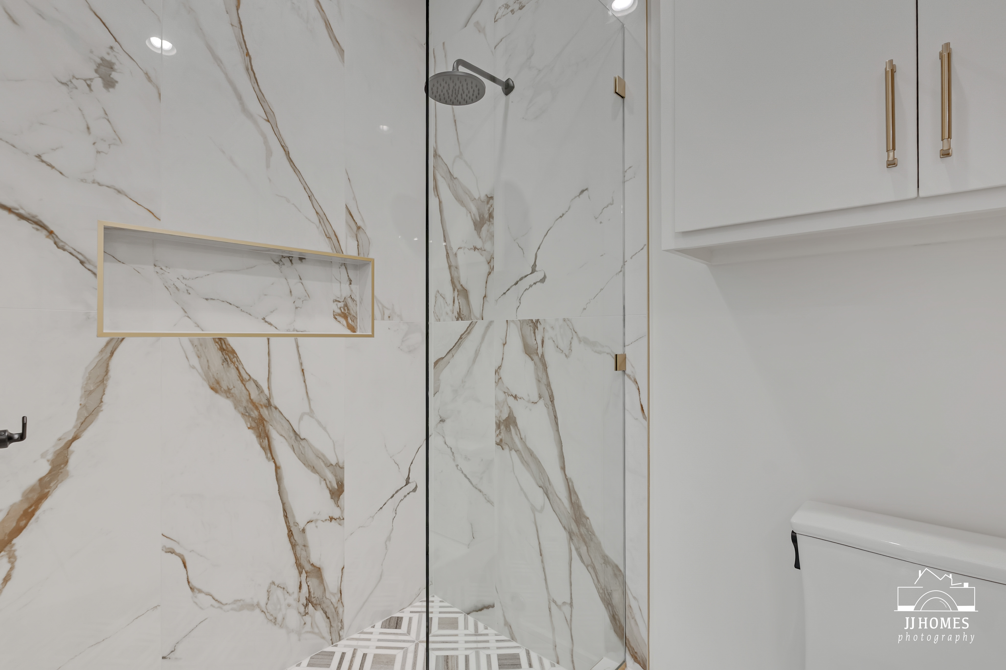 5907 N EAGLE RD - Gallery Image 25