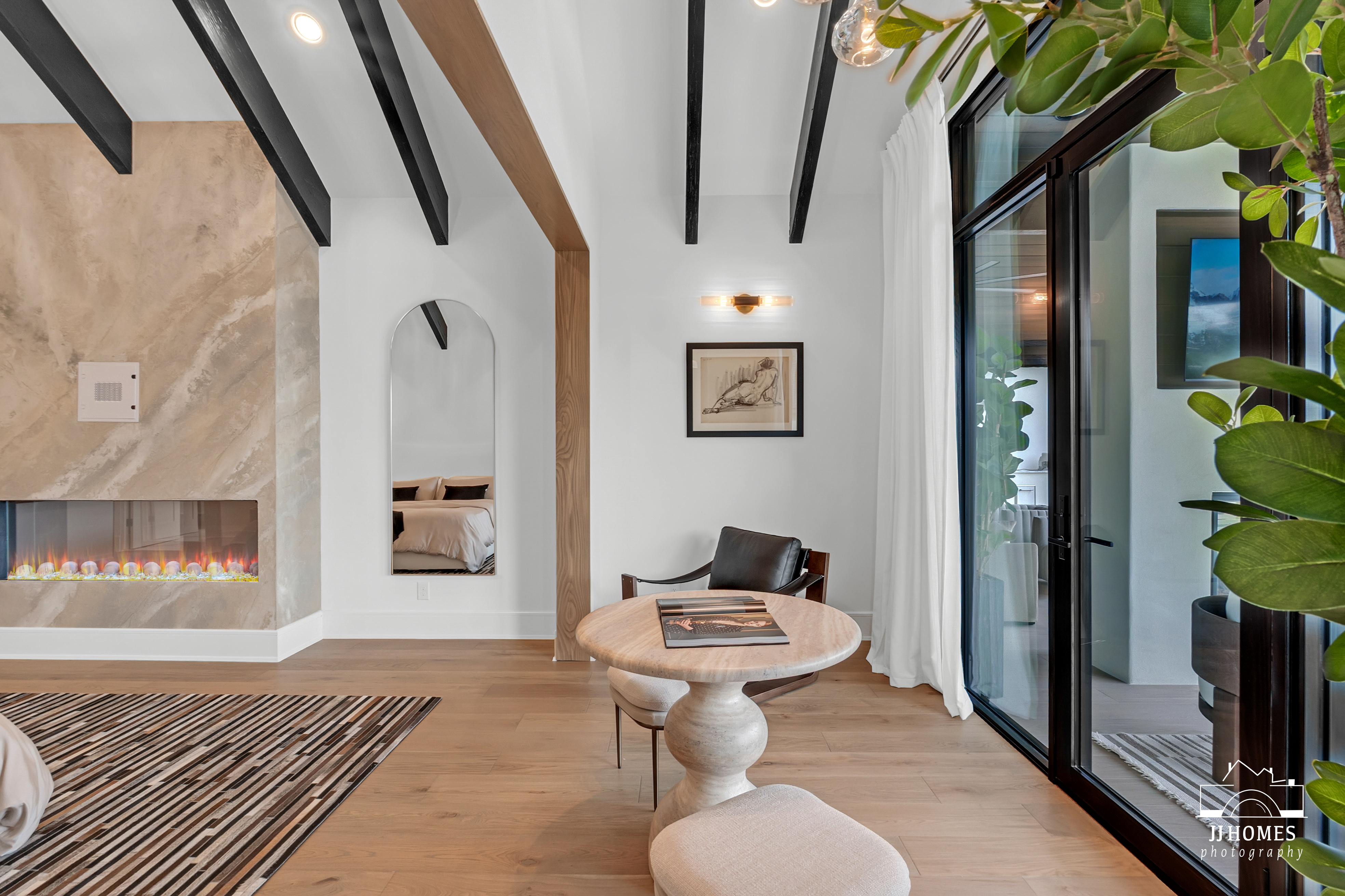 5907 N EAGLE RD - Gallery Image 41