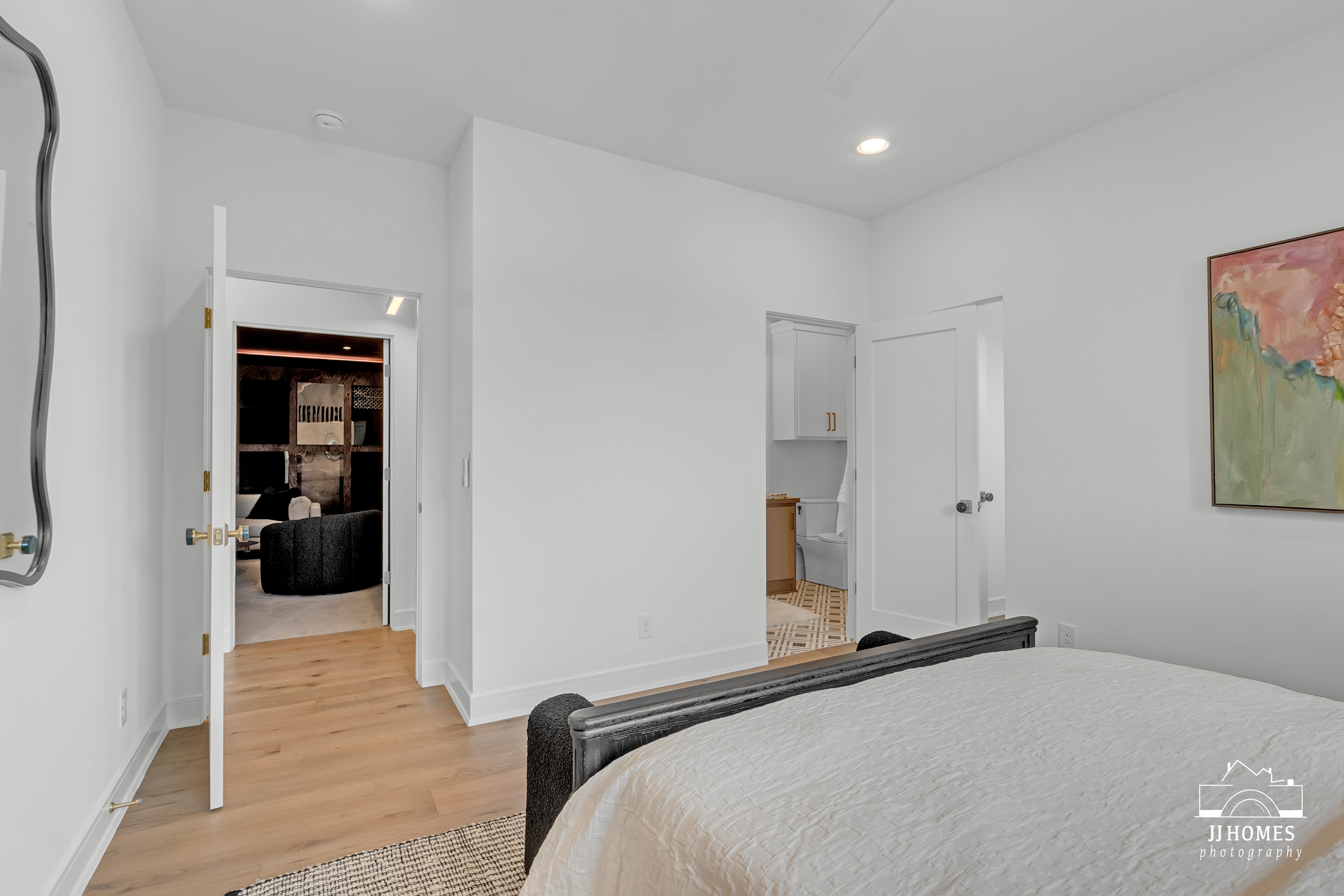5907 N EAGLE RD - Gallery Image 58