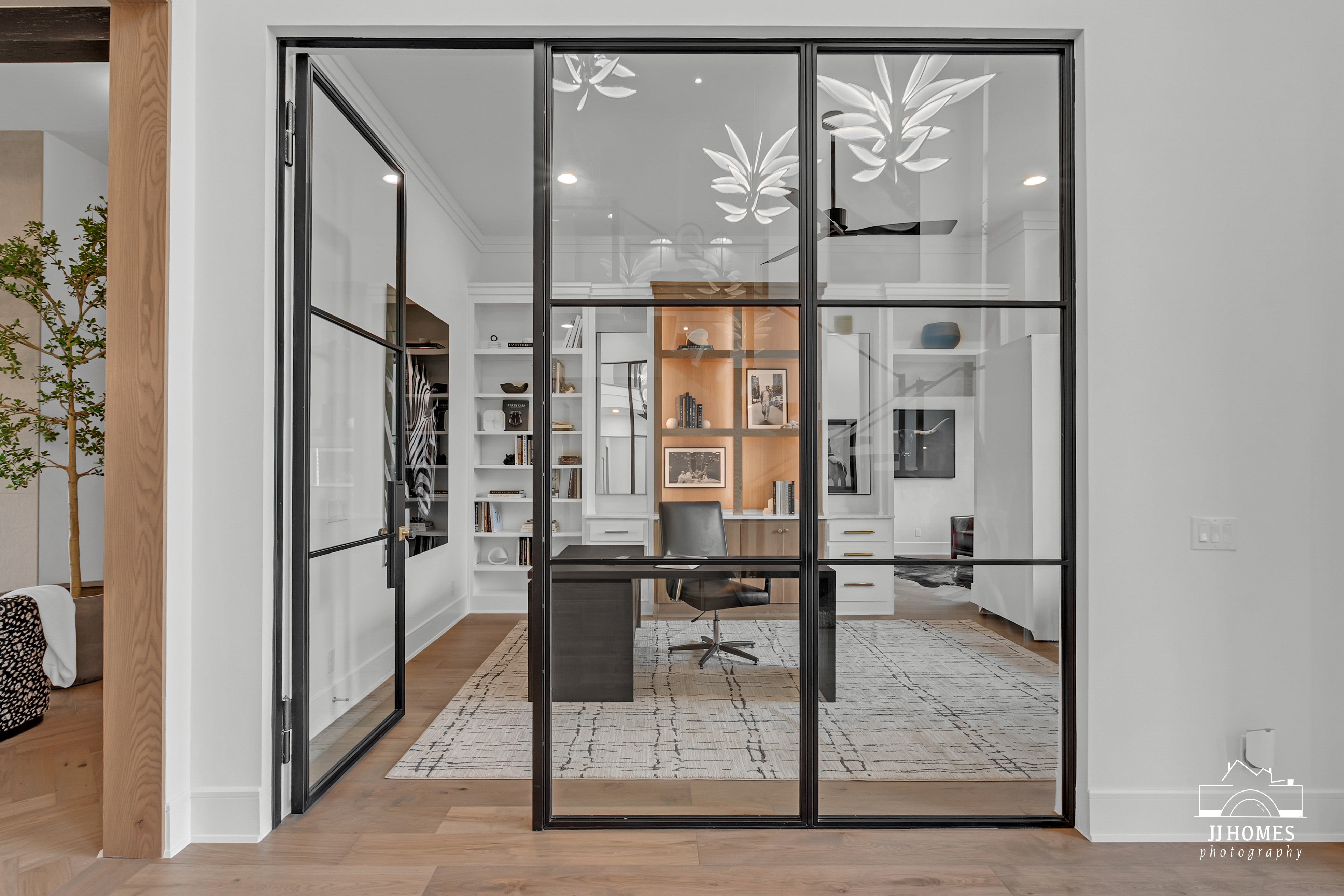 5907 N EAGLE RD - Gallery Image 59