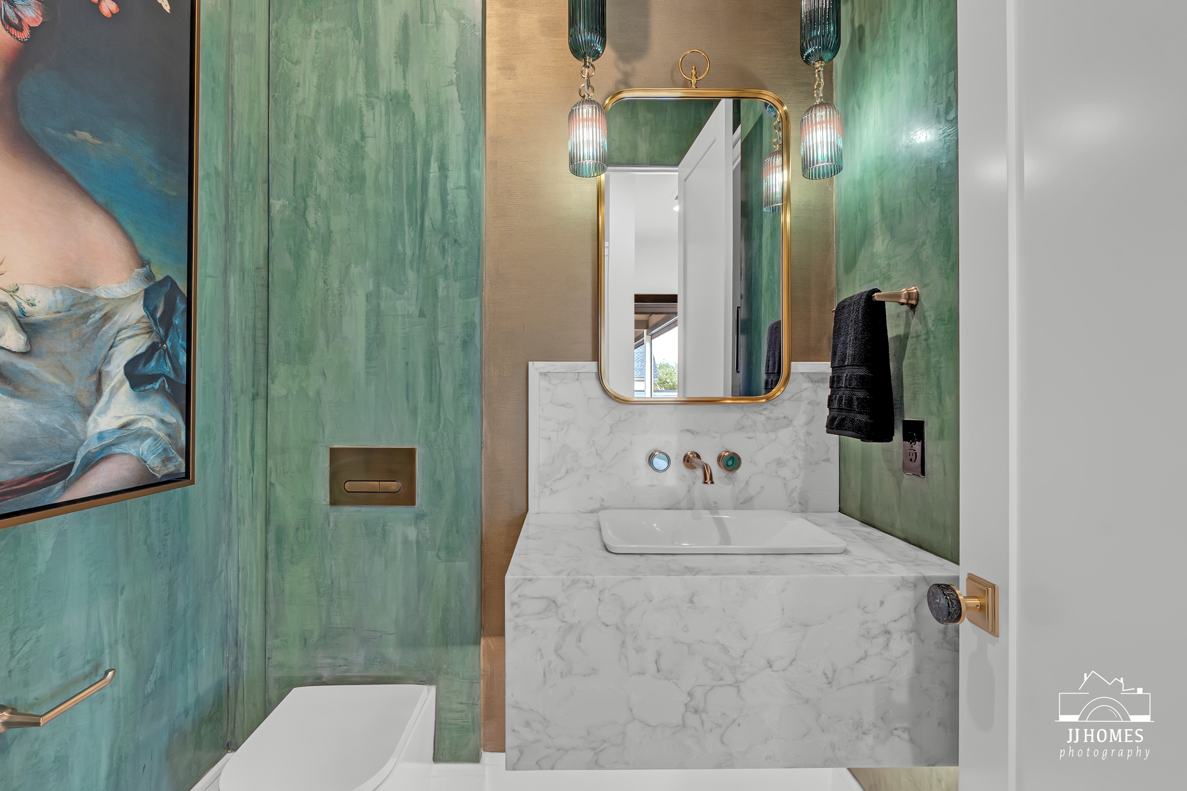5907 N EAGLE RD - Gallery Image 72