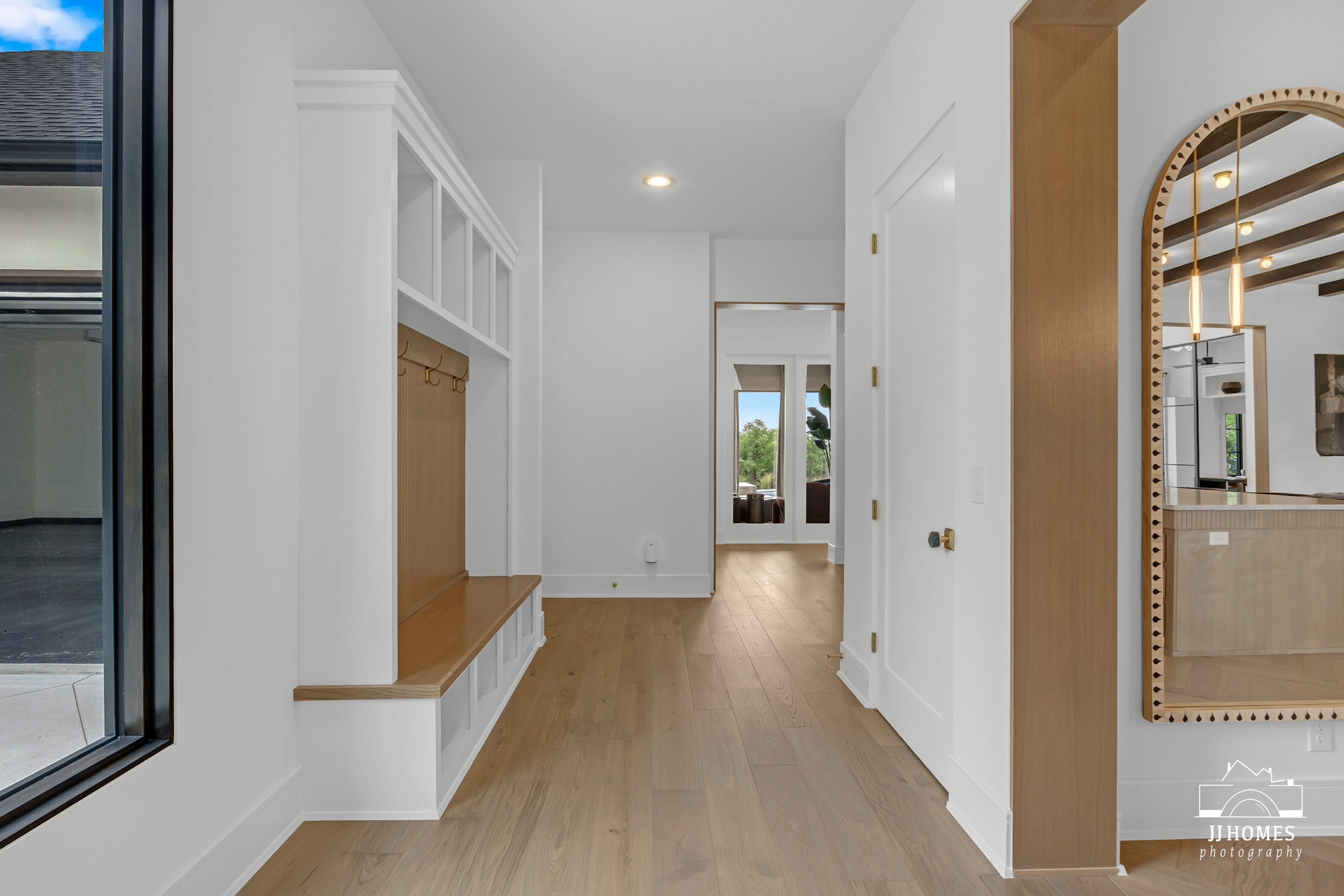 5907 N EAGLE RD - Gallery Image 75