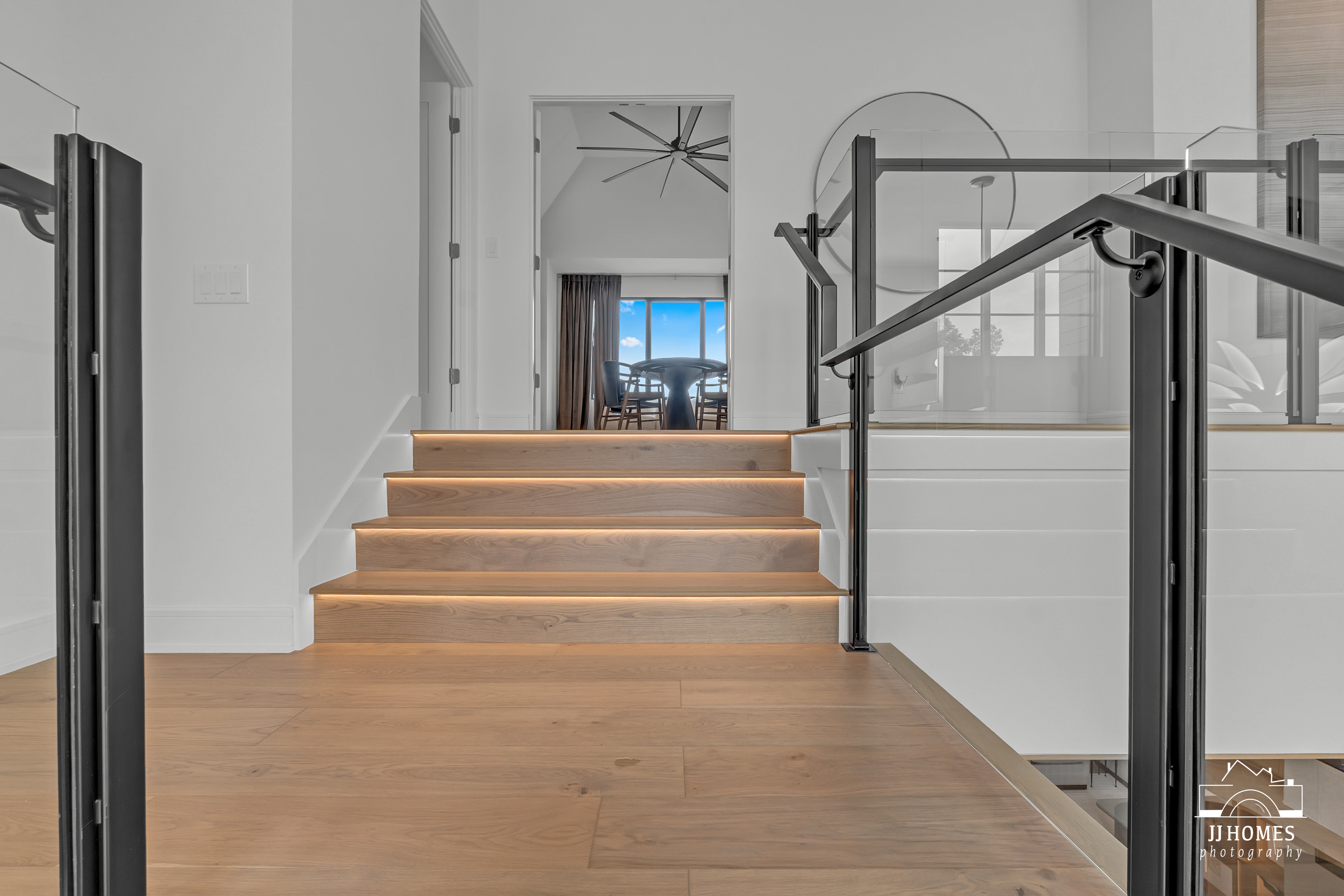 5907 N EAGLE RD - Gallery Image 82