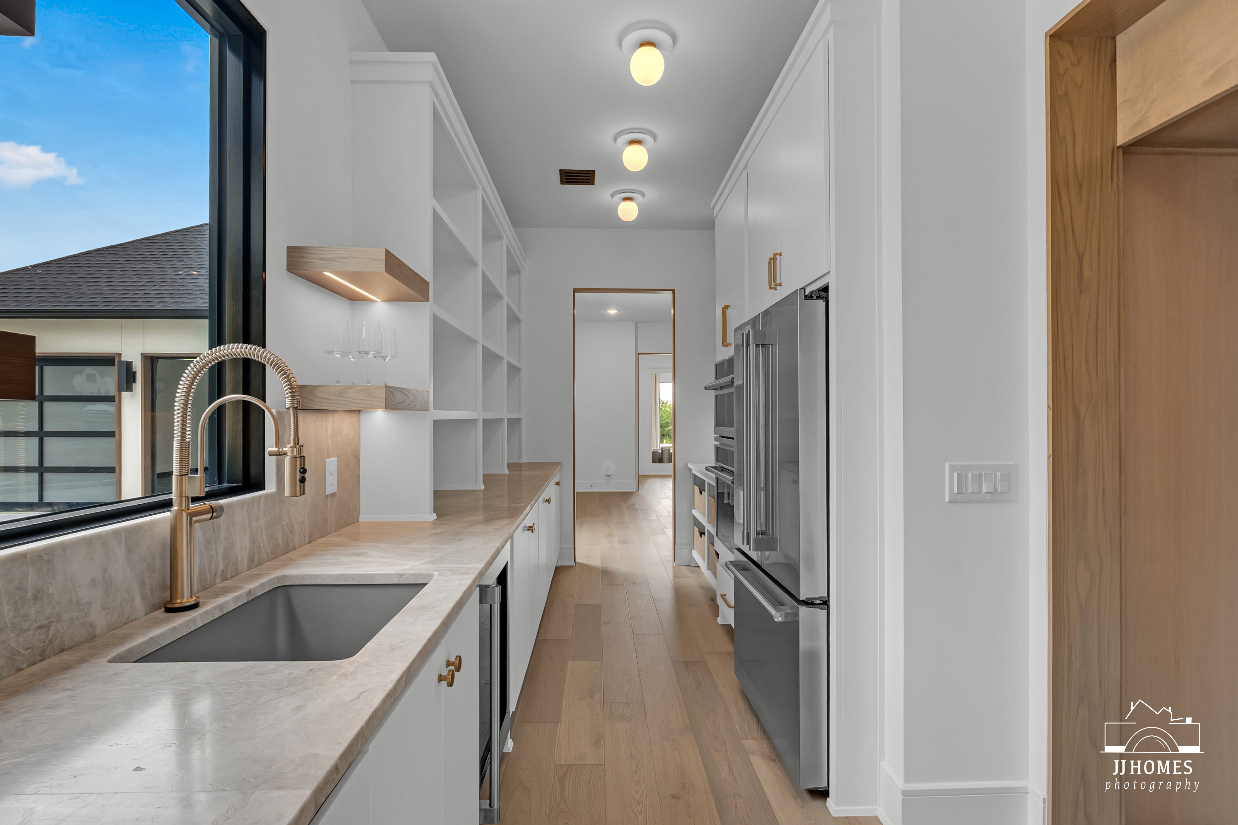 5907 N EAGLE RD - Gallery Image 83