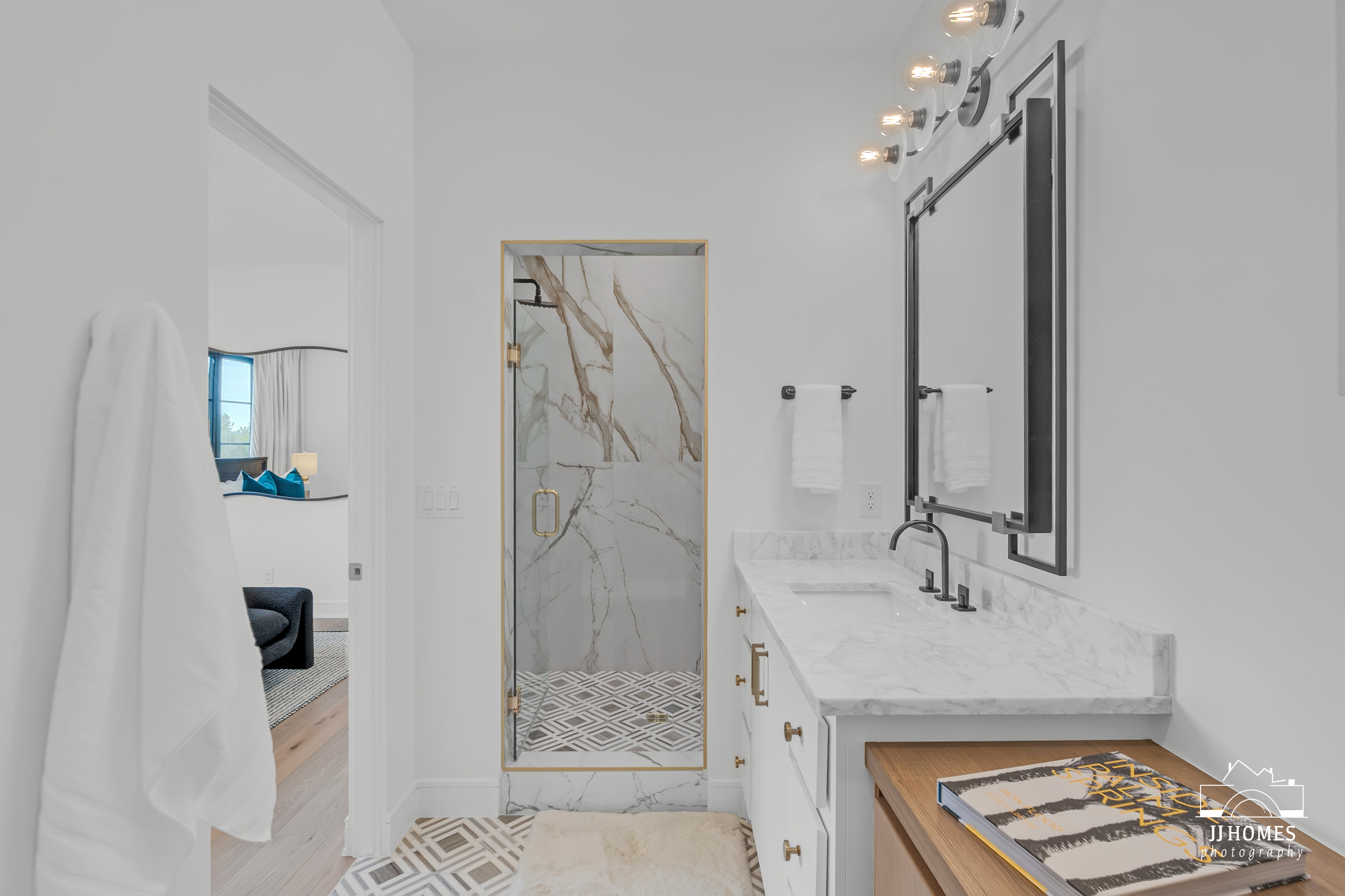 5907 N EAGLE RD - Gallery Image 110