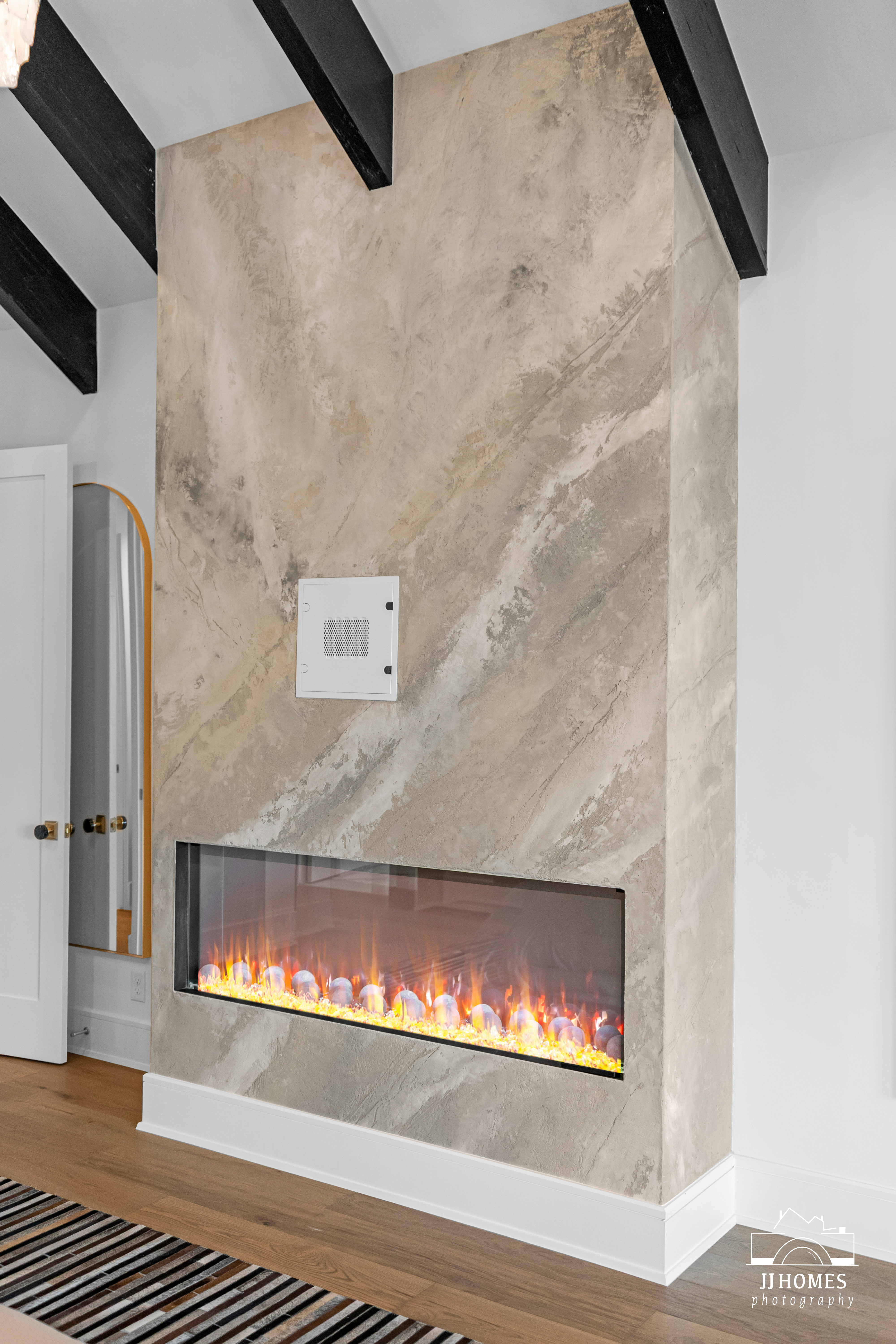 5907 N EAGLE RD - Gallery Image 121