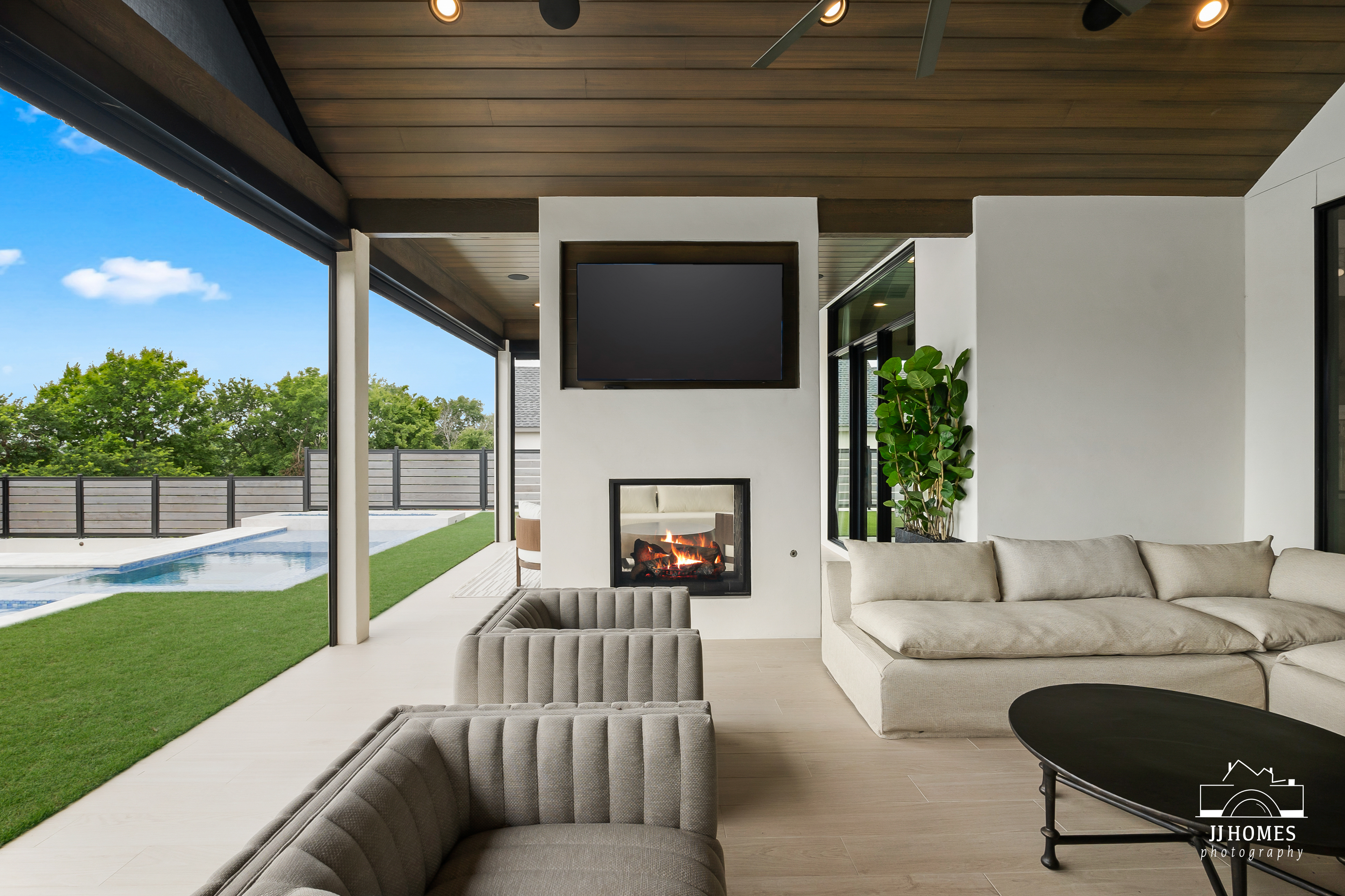5907 N EAGLE RD - Gallery Image 126