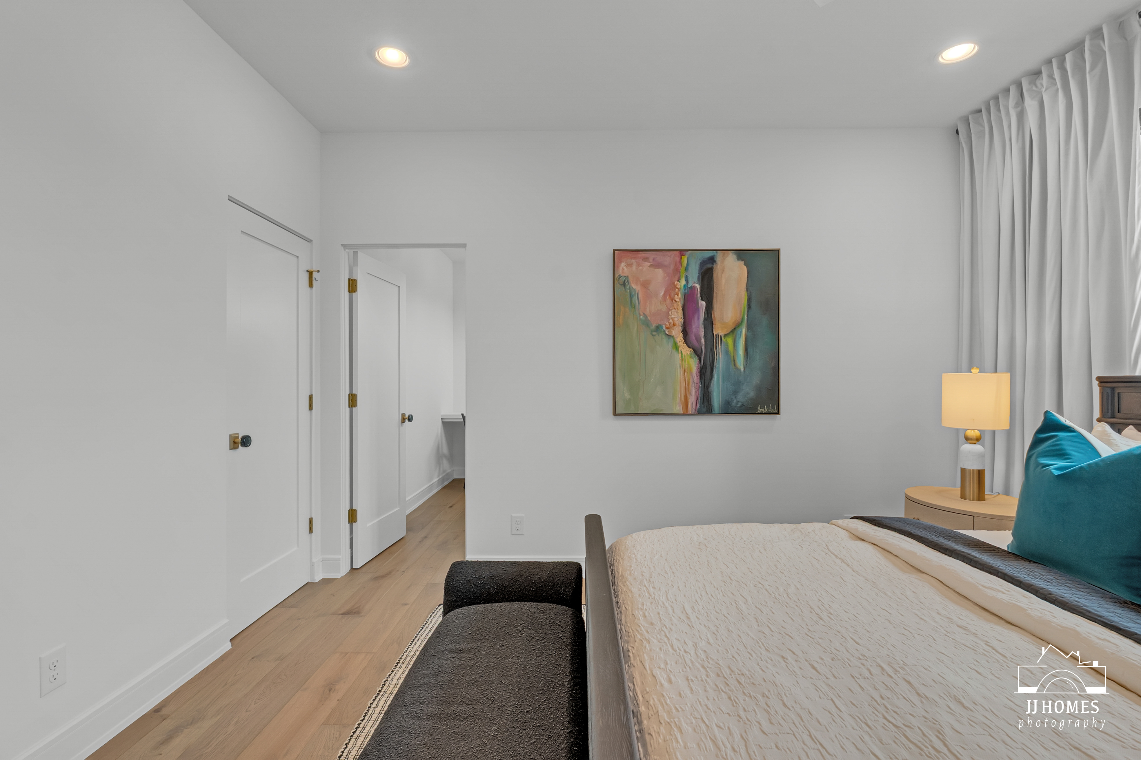 5907 N EAGLE RD - Gallery Image 128