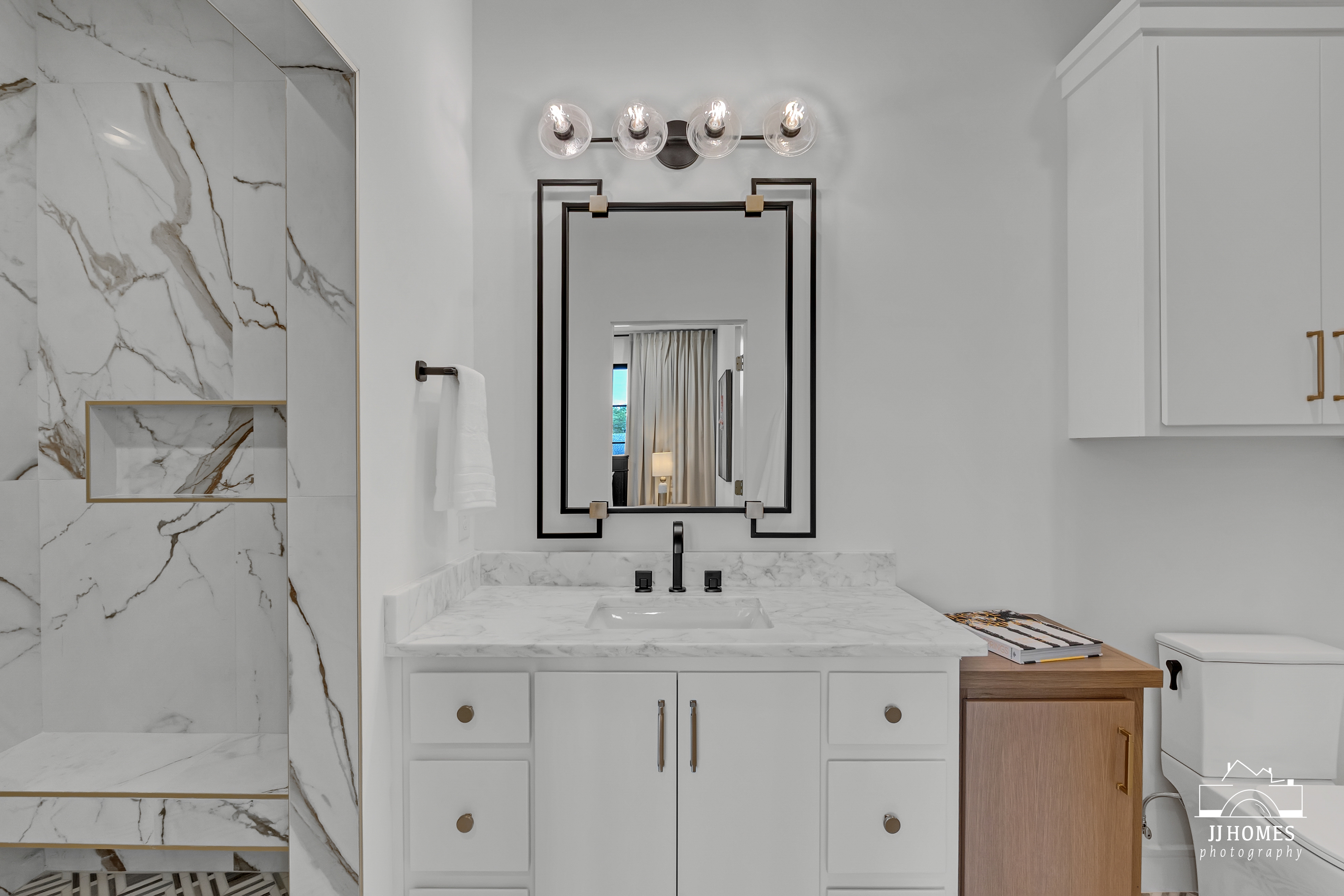 5907 N EAGLE RD - Gallery Image 137