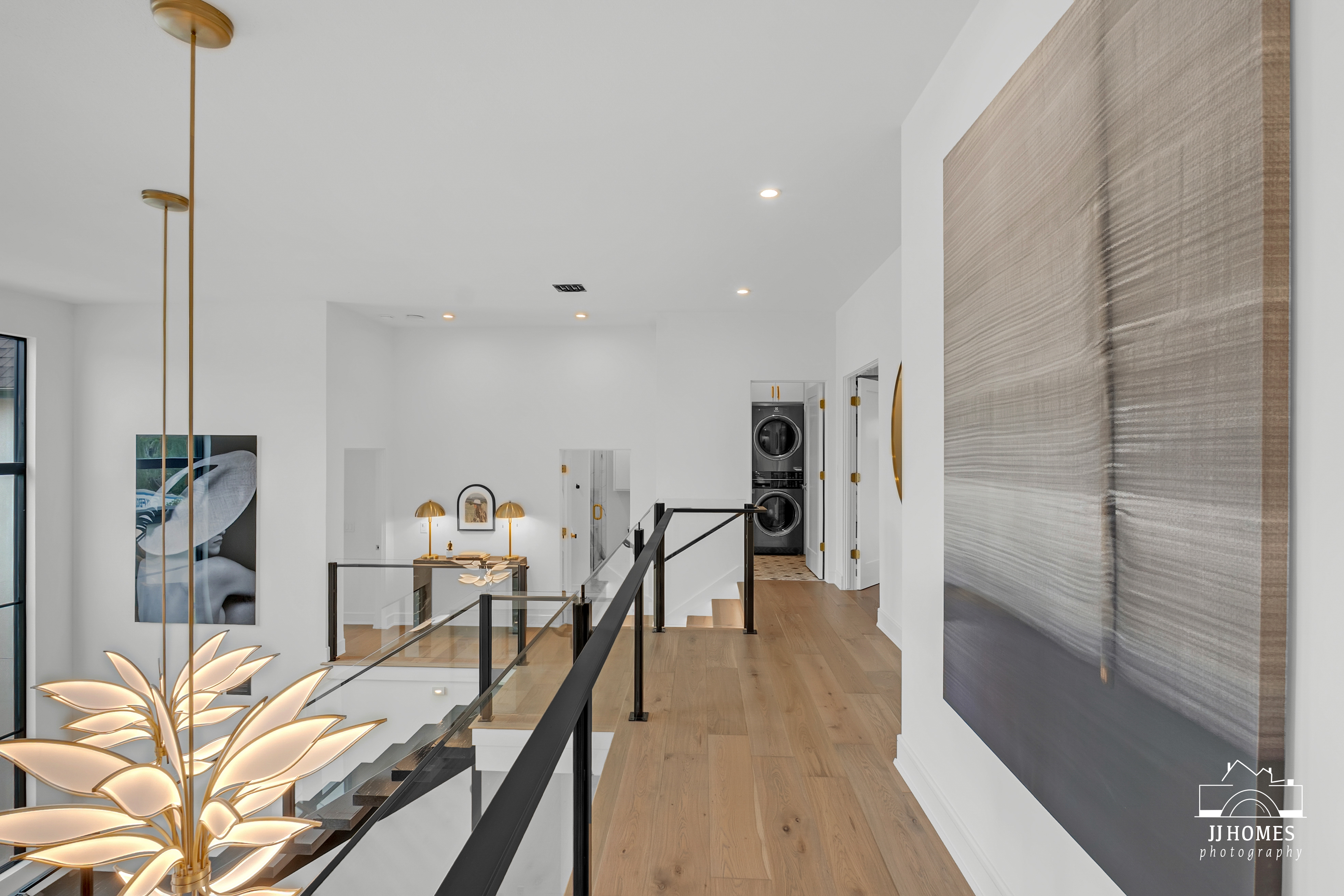 5907 N EAGLE RD - Gallery Image 152